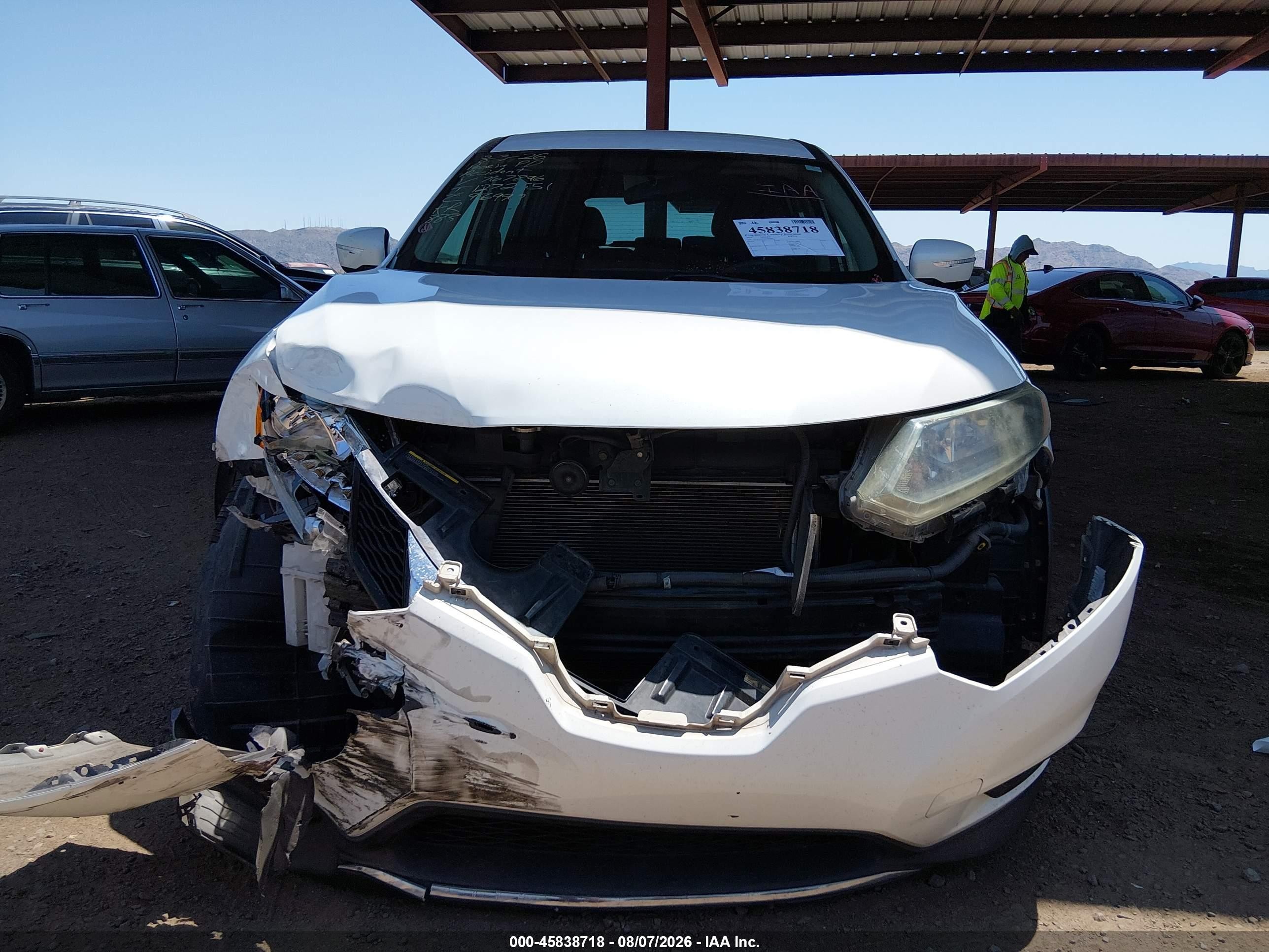 2014 Nissan Rogue S White vin: 5N1AT2MT6EC767896