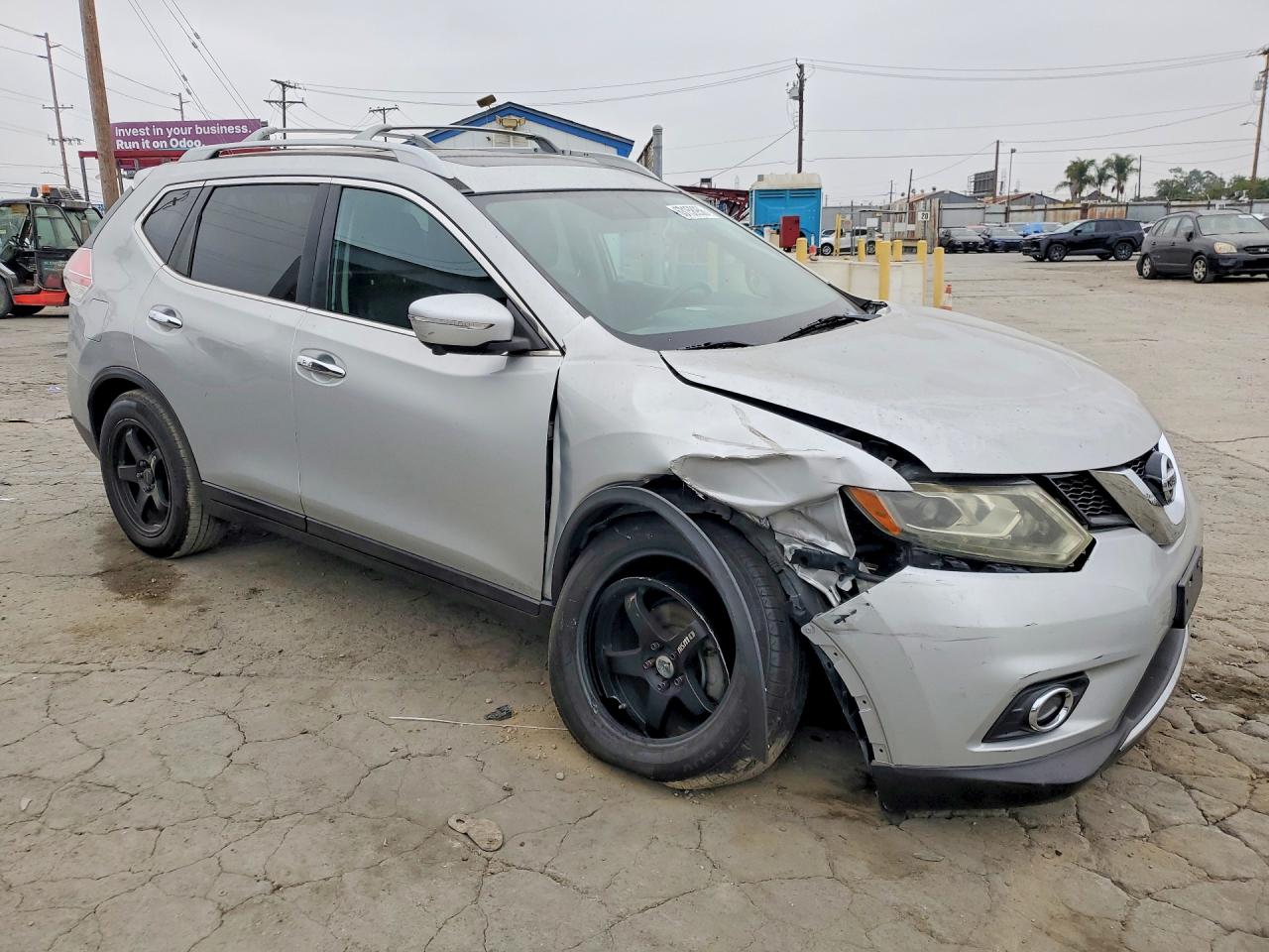 2014 Nissan Rogue S Серебряный vin: 5N1AT2MT6EC819866