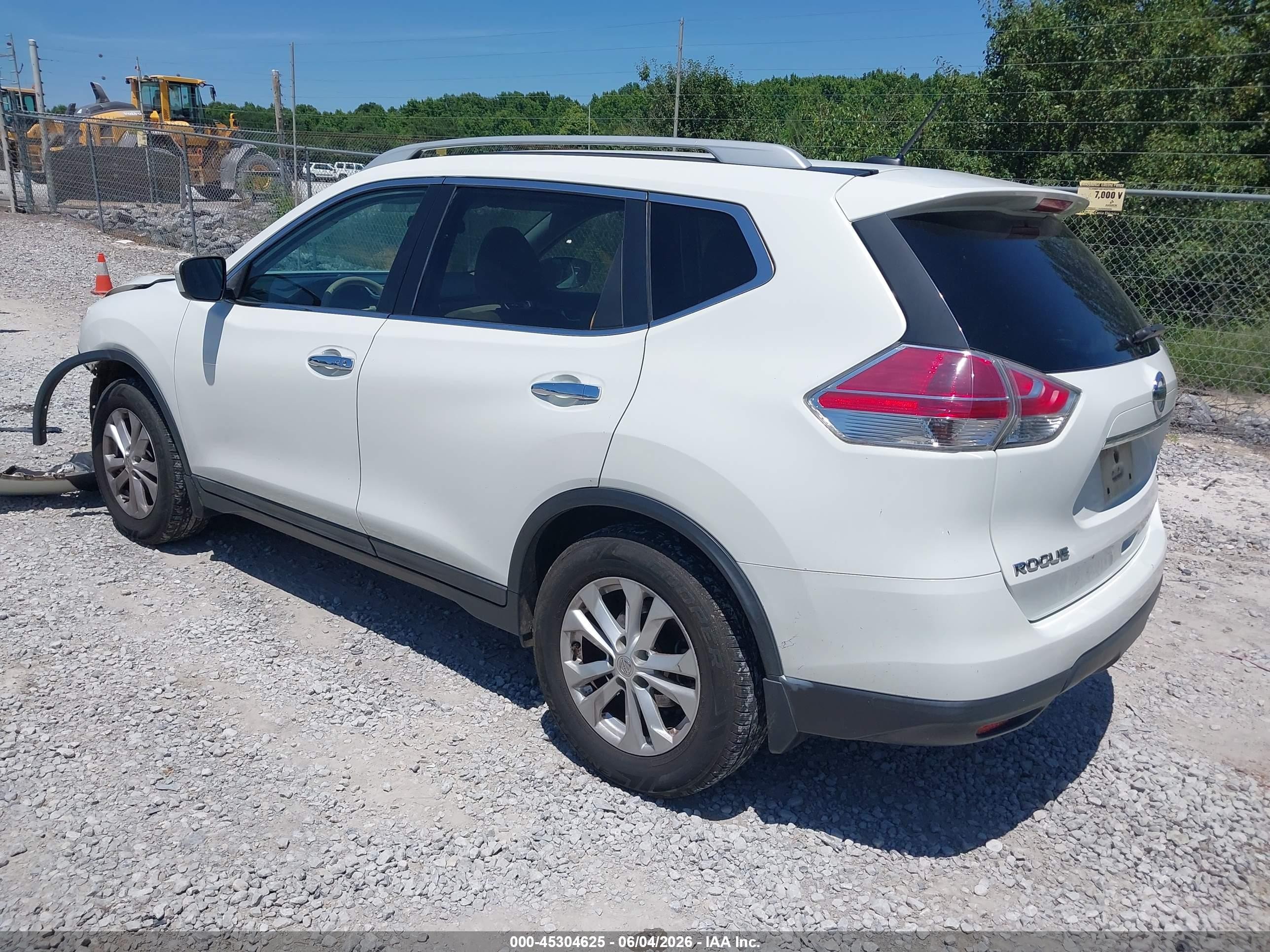 2014 Nissan Rogue Sv White vin: 5N1AT2MT6EC836604