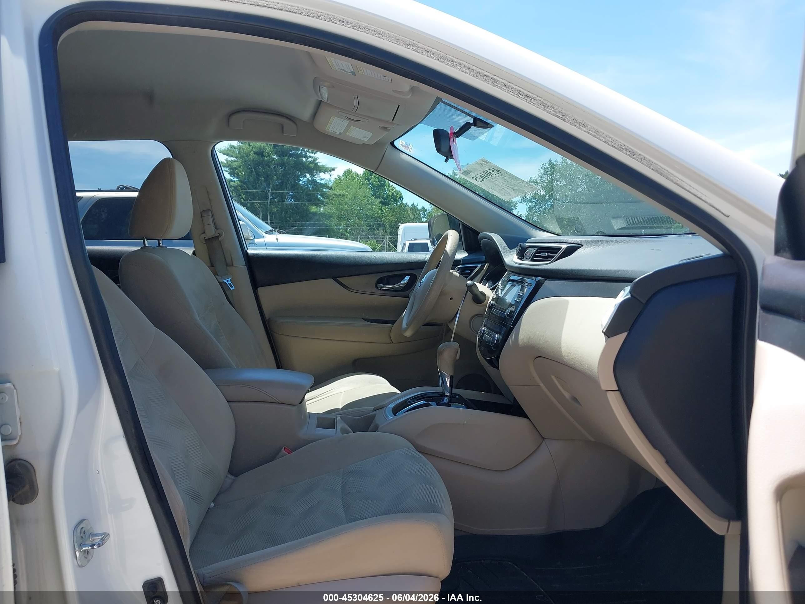 2014 Nissan Rogue Sv White vin: 5N1AT2MT6EC836604