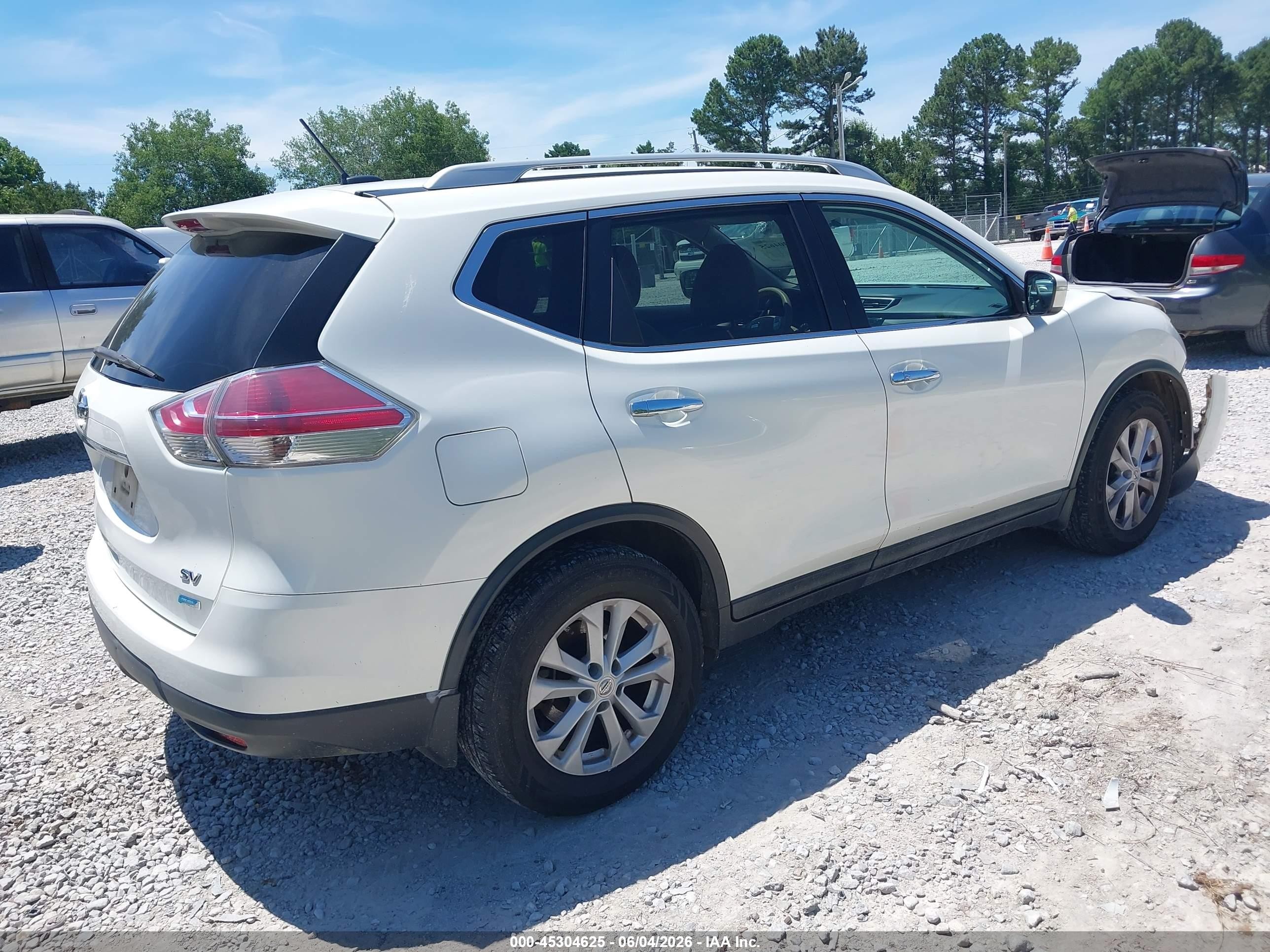 2014 Nissan Rogue Sv White vin: 5N1AT2MT6EC836604
