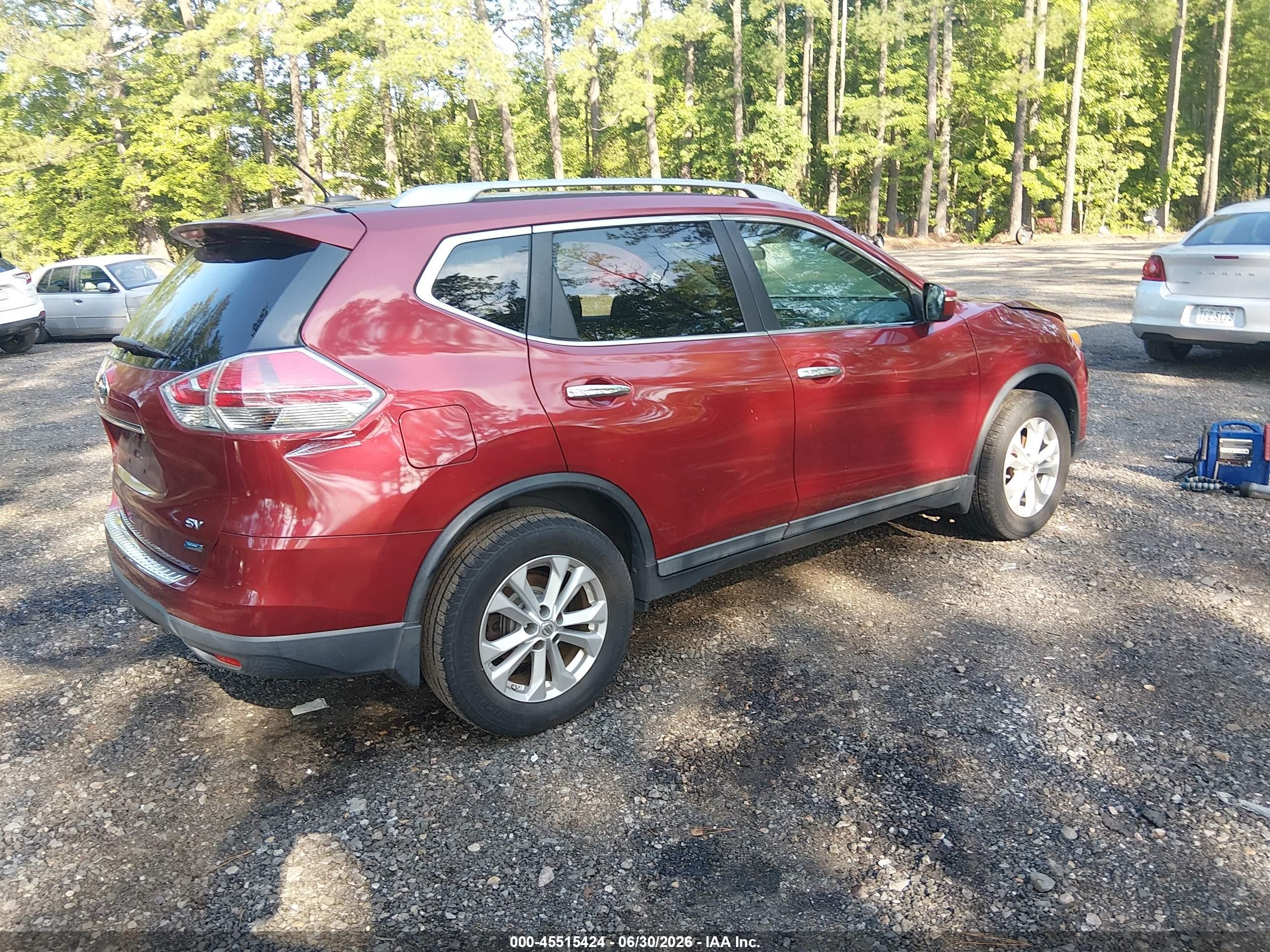 2014 Nissan Rogue Sv Красный vin: 5N1AT2MT6EC853788