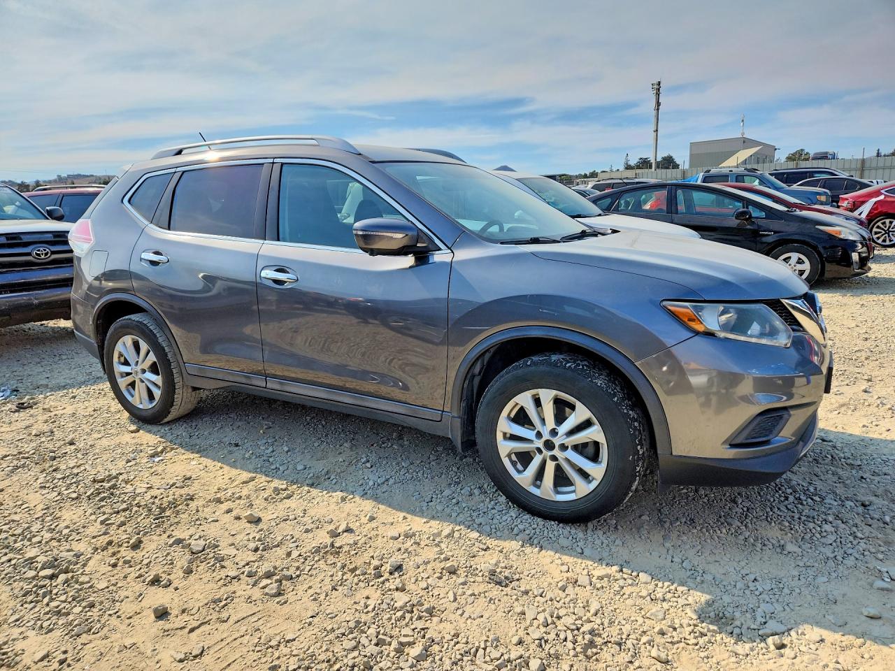 2014 Nissan Rogue Sv Silver vin: 5N1AT2MT6EC856271