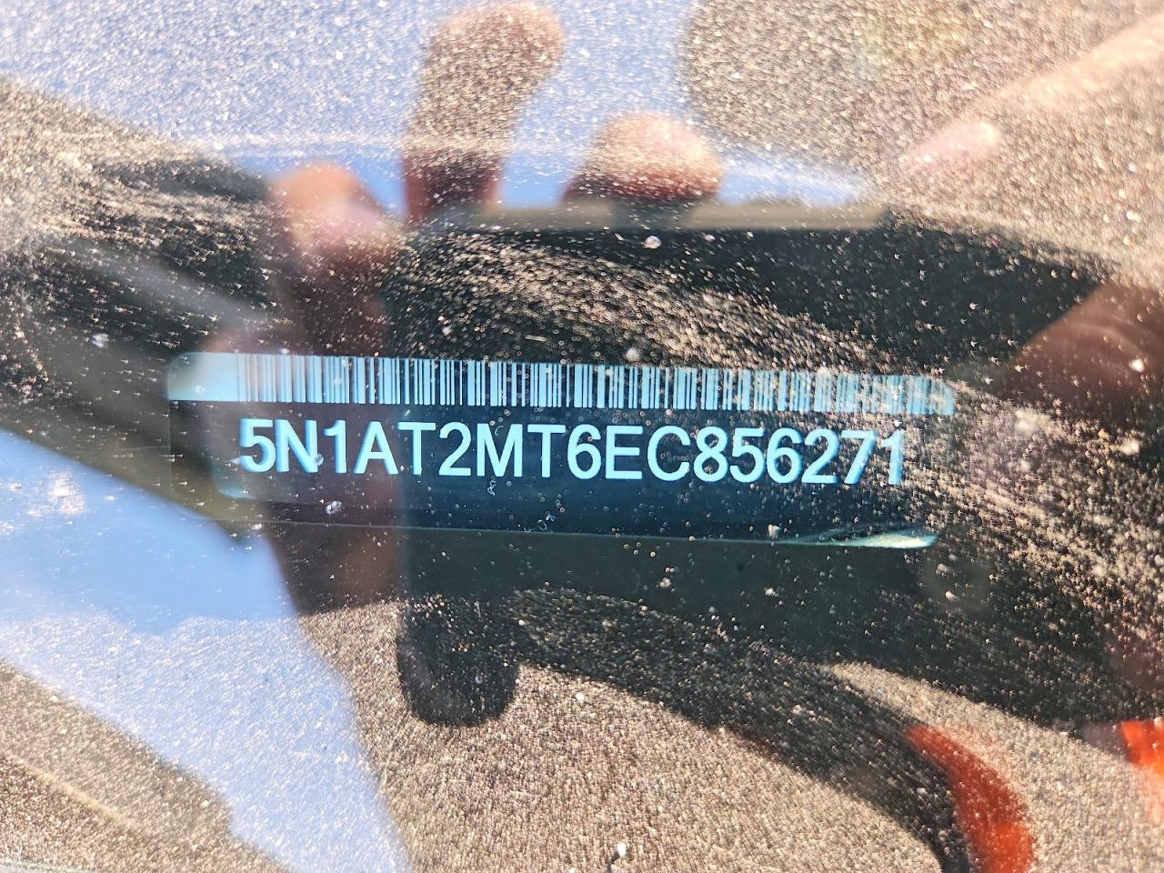 2014 Nissan Rogue Sv Silver vin: 5N1AT2MT6EC856271