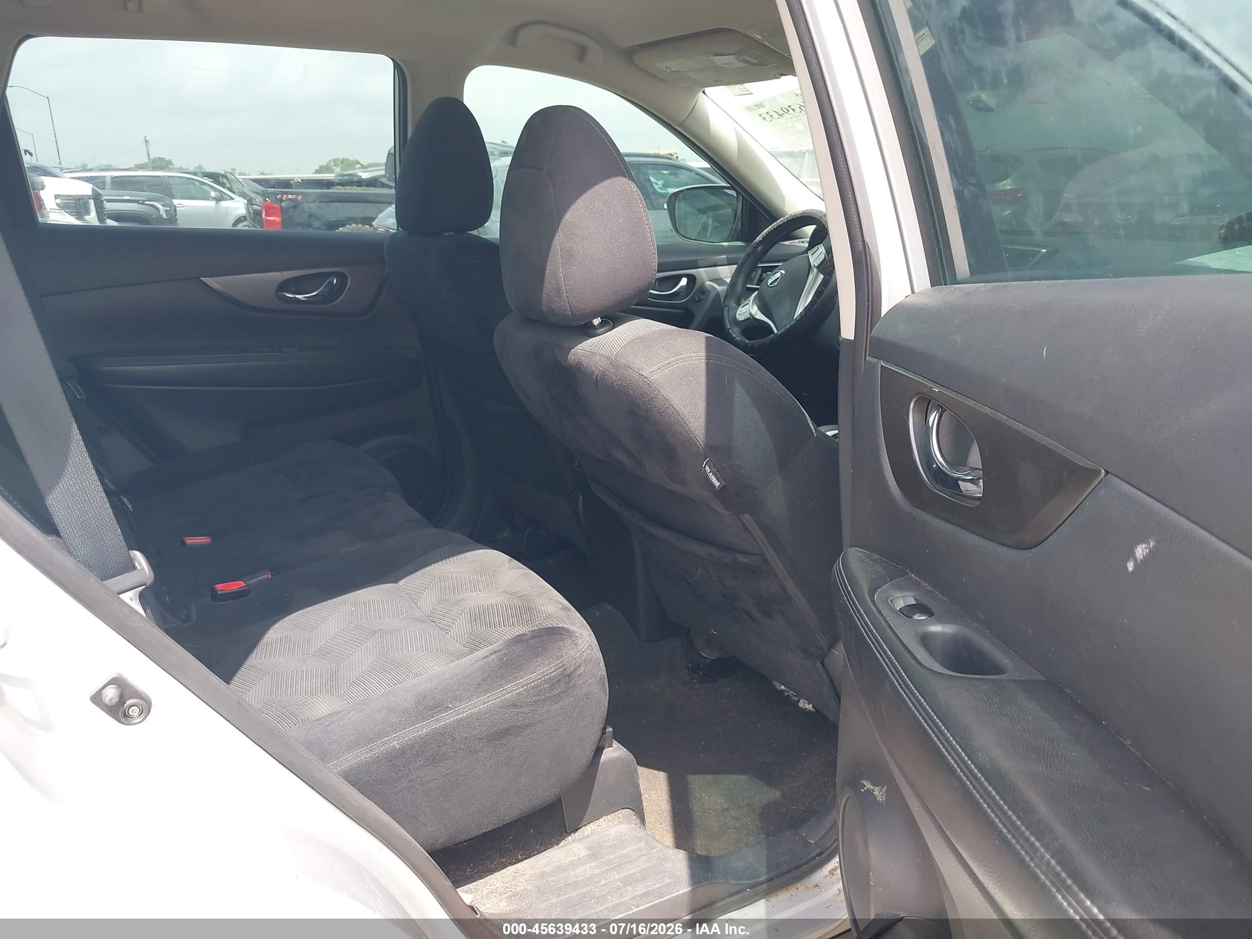 2015 Nissan Rogue S Gray vin: 5N1AT2MT6FC788152