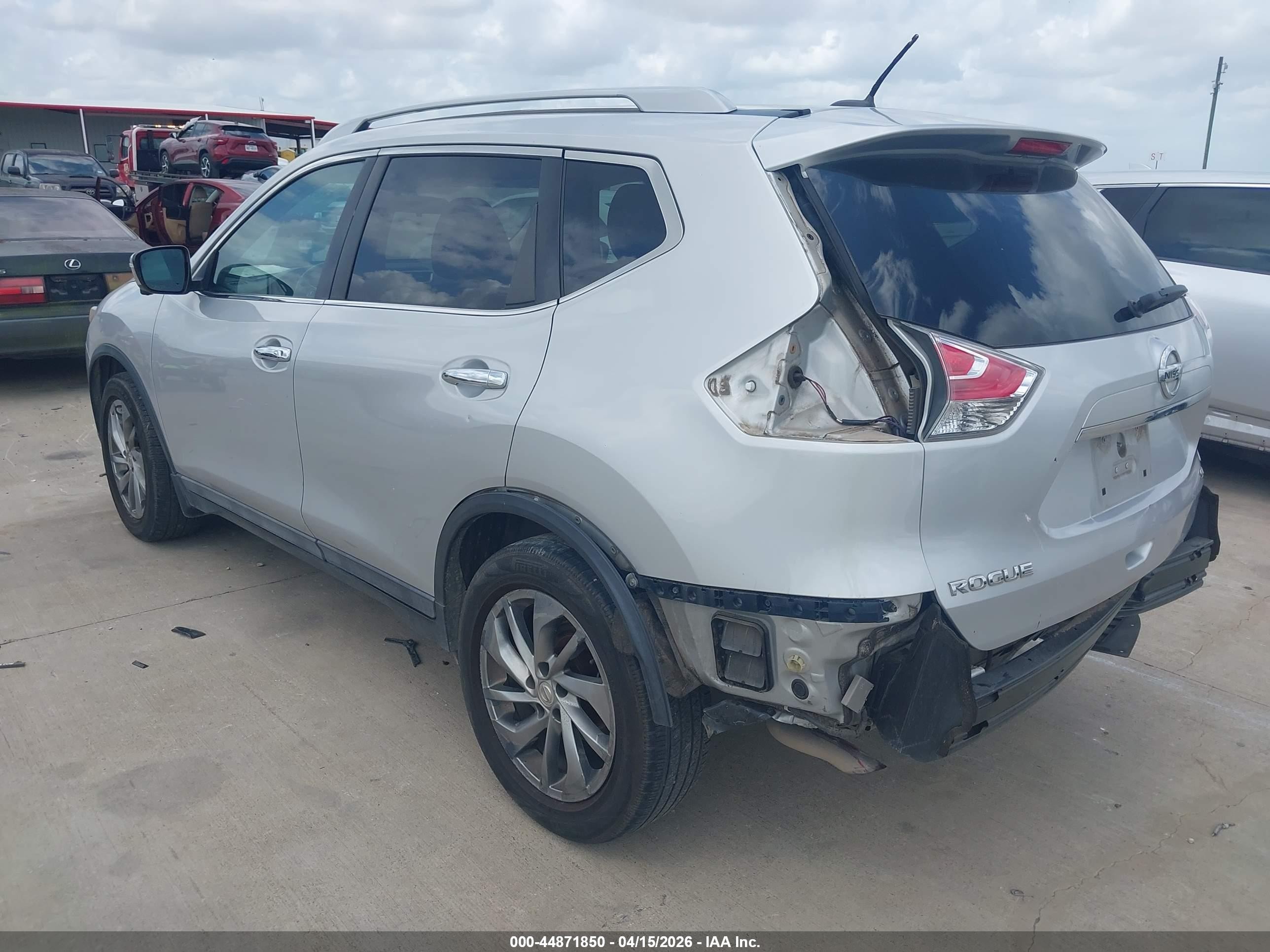 2015 Nissan Rogue Sl Серебряный vin: 5N1AT2MT6FC795442