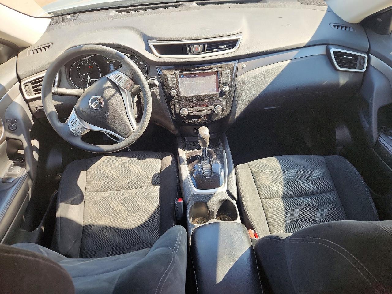 2015 Nissan Rogue Sv Silver vin: 5N1AT2MT6FC832389