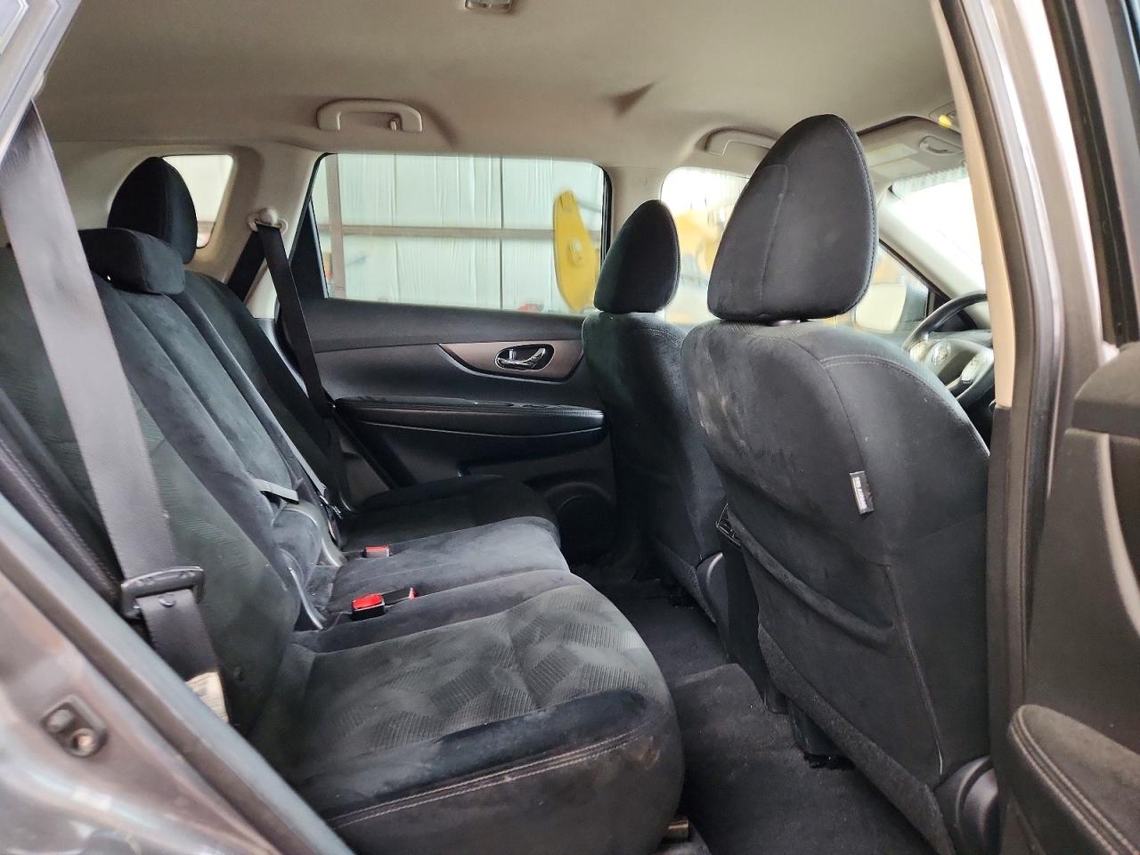 2015 Nissan Rogue S Gray vin: 5N1AT2MT6FC866574