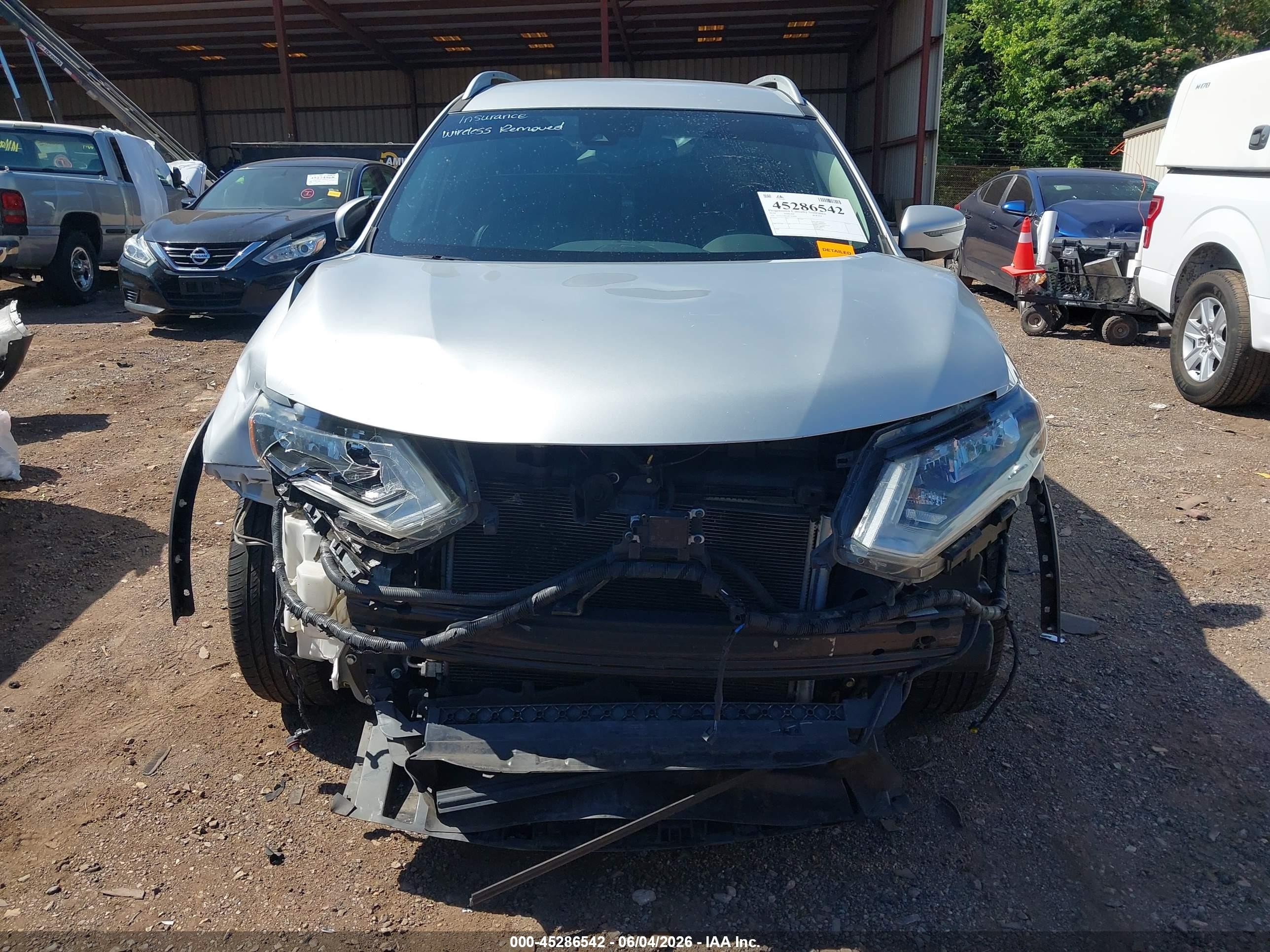 2018 Nissan Rogue Sl Silver vin: 5N1AT2MT6JC793490