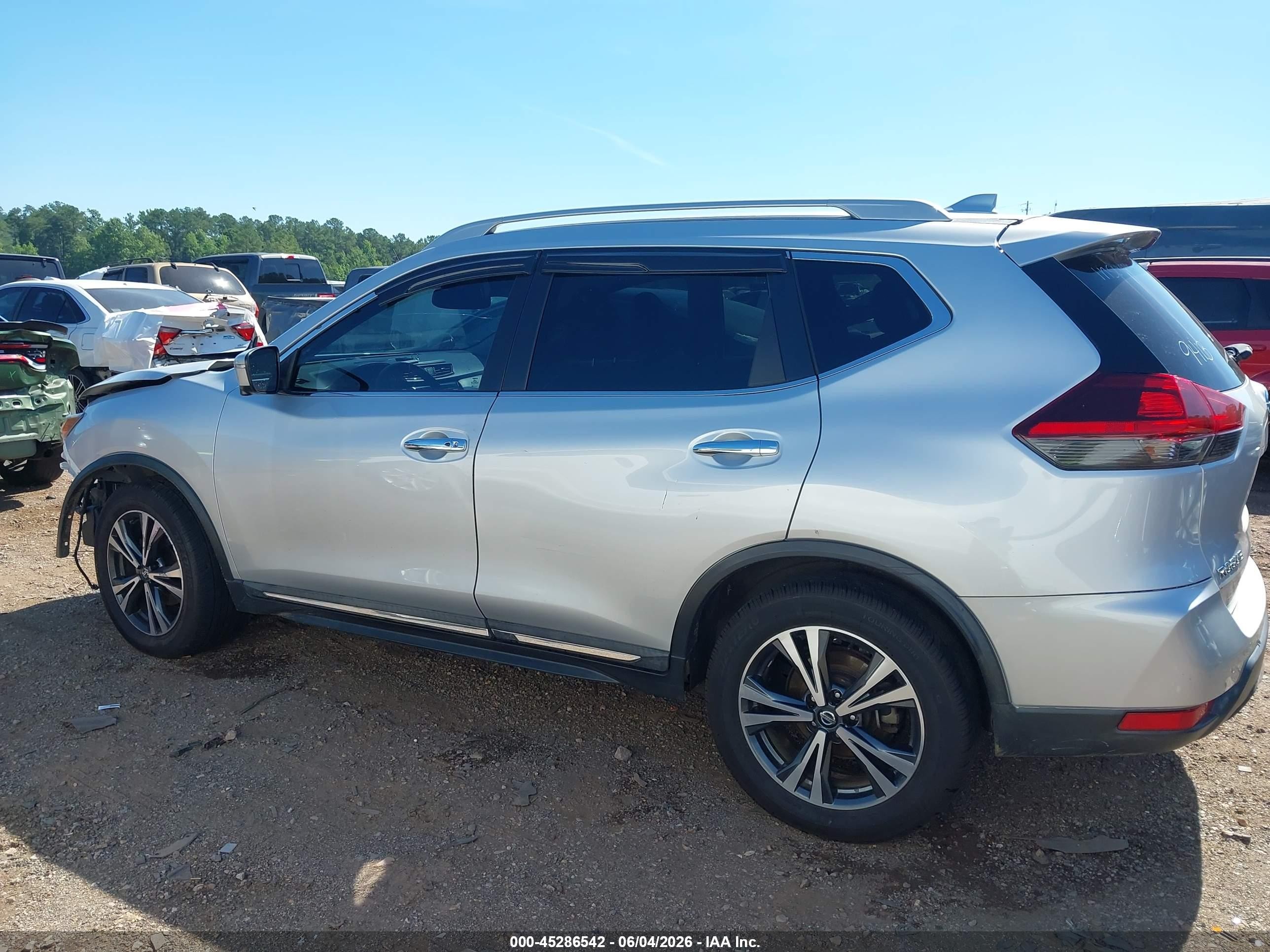 2018 Nissan Rogue Sl Silver vin: 5N1AT2MT6JC793490