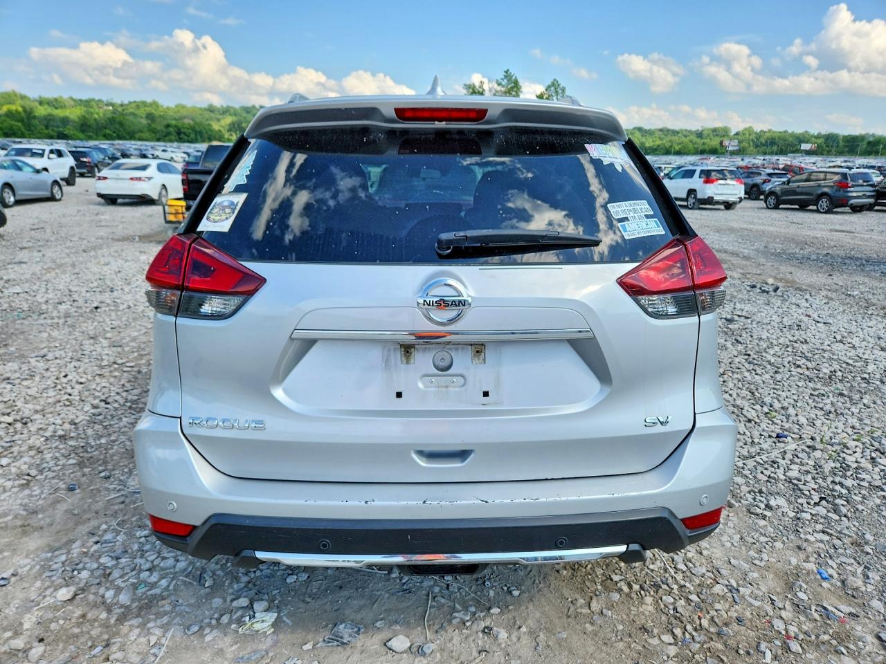 2020 Nissan Rogue Sv Серебряный vin: 5N1AT2MT6LC796778
