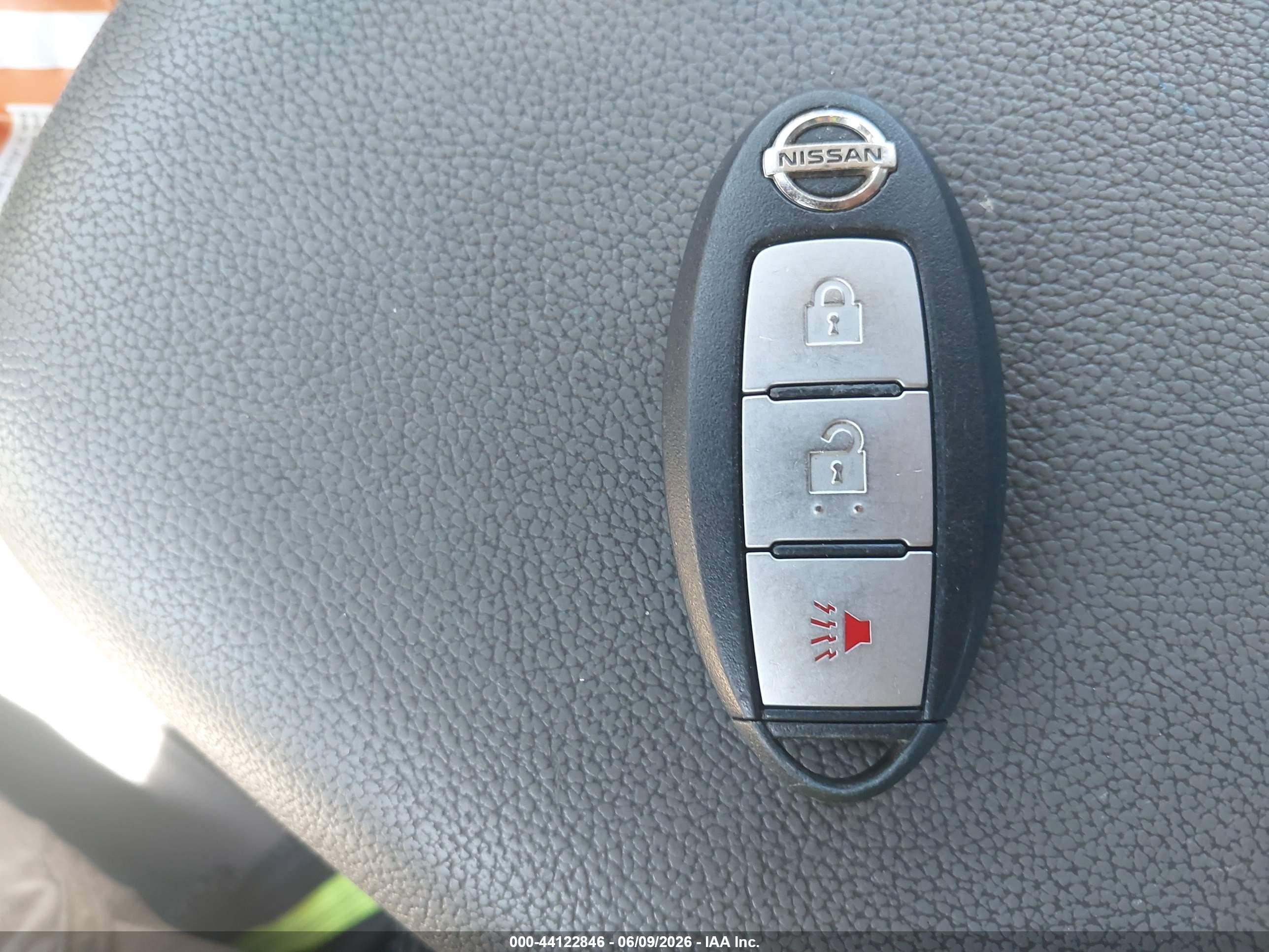 2014 Nissan Rogue Sv Red vin: 5N1AT2MT7EC751318