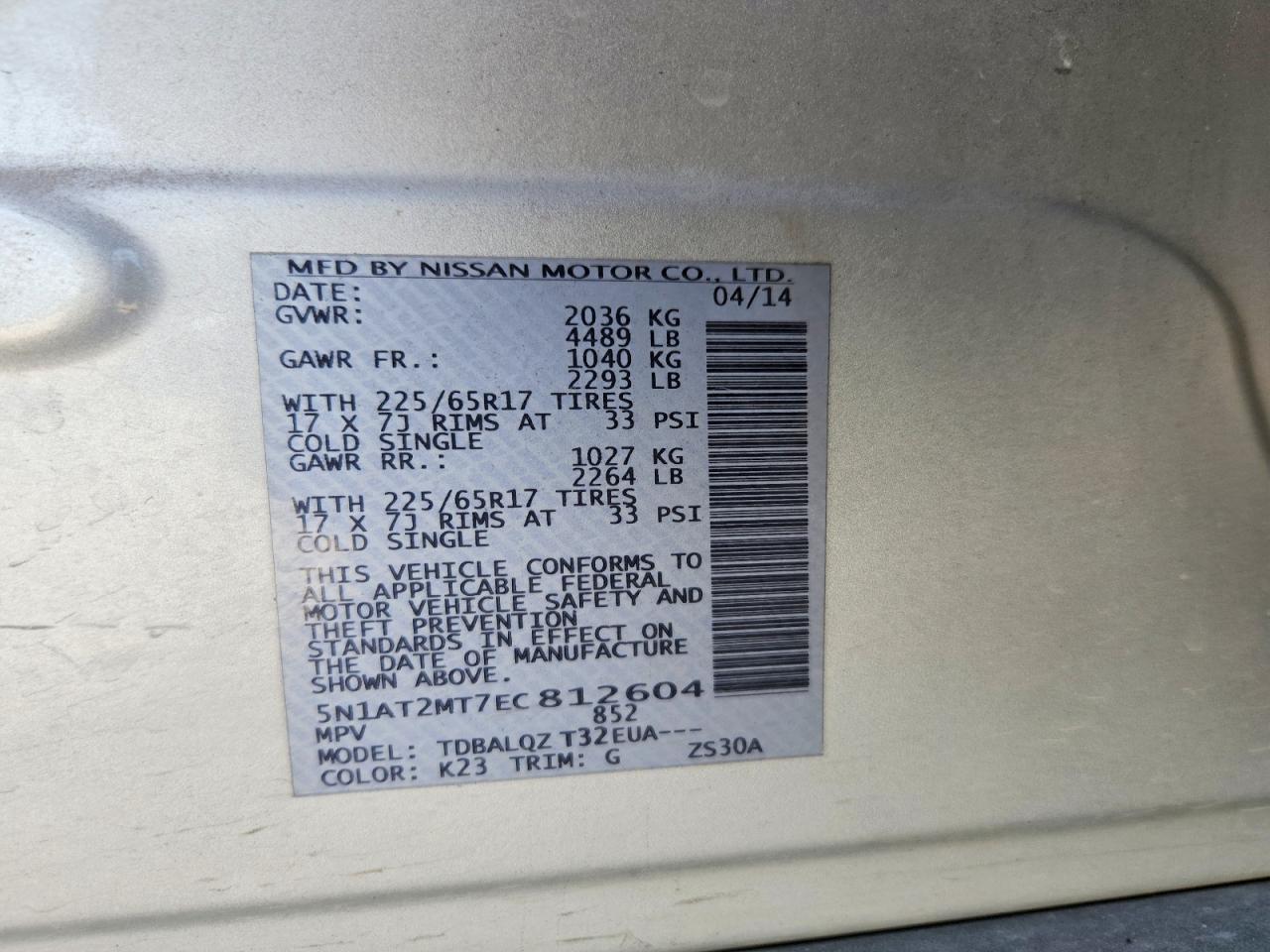 2014 Nissan Rogue Sv Silver vin: 5N1AT2MT7EC812604