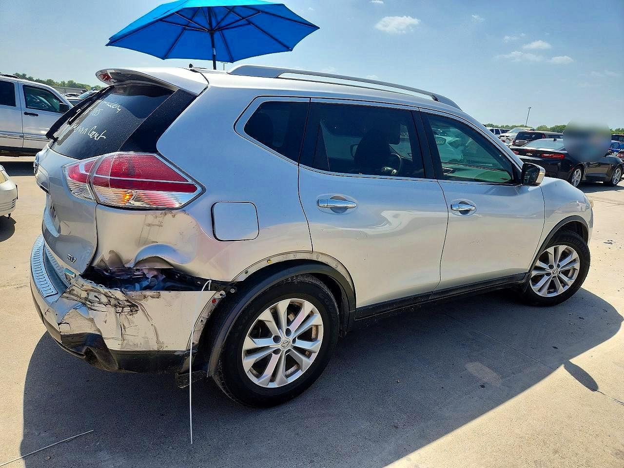 2014 Nissan Rogue Sv Silver vin: 5N1AT2MT7EC812604