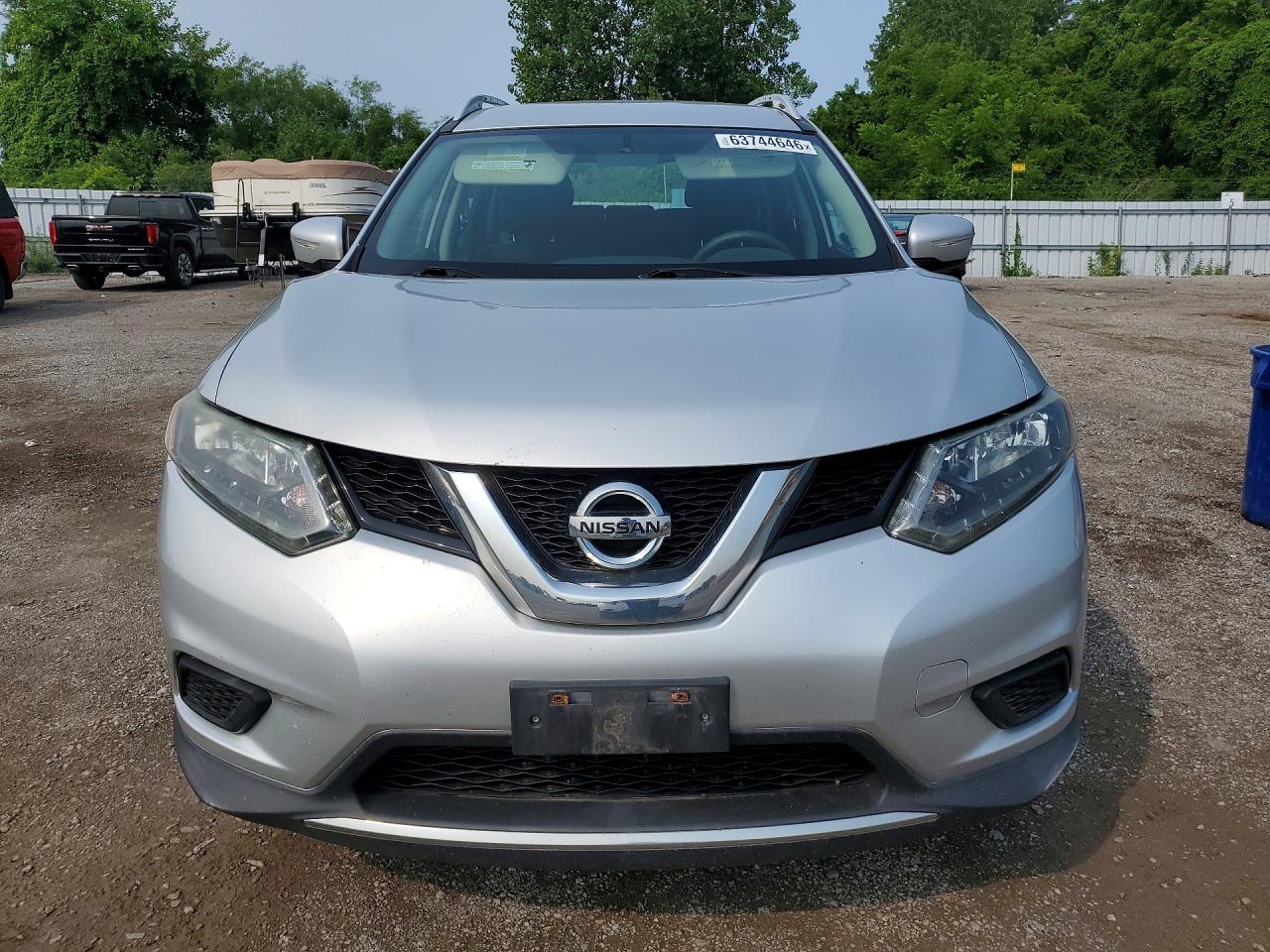 2014 Nissan Rogue S Silver vin: 5N1AT2MT7EC863925