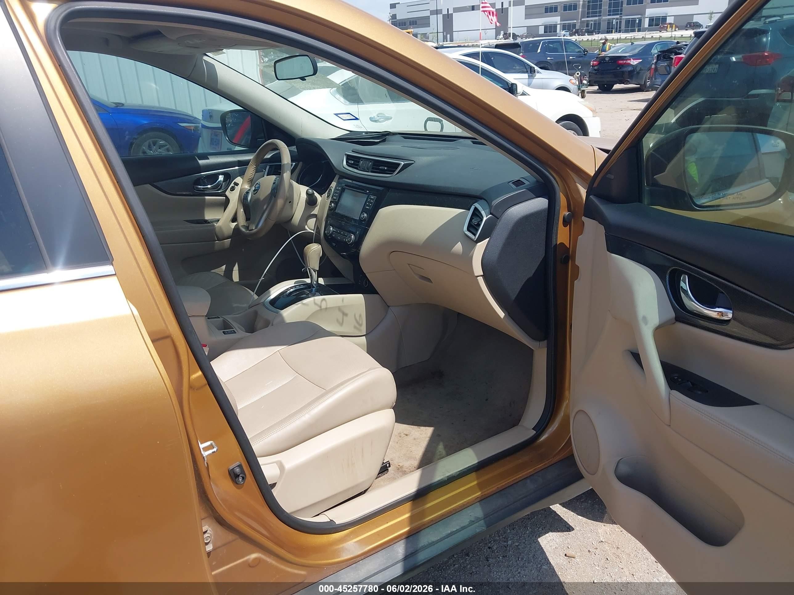 2015 Nissan Rogue Sl Gold vin: 5N1AT2MT7FC760506