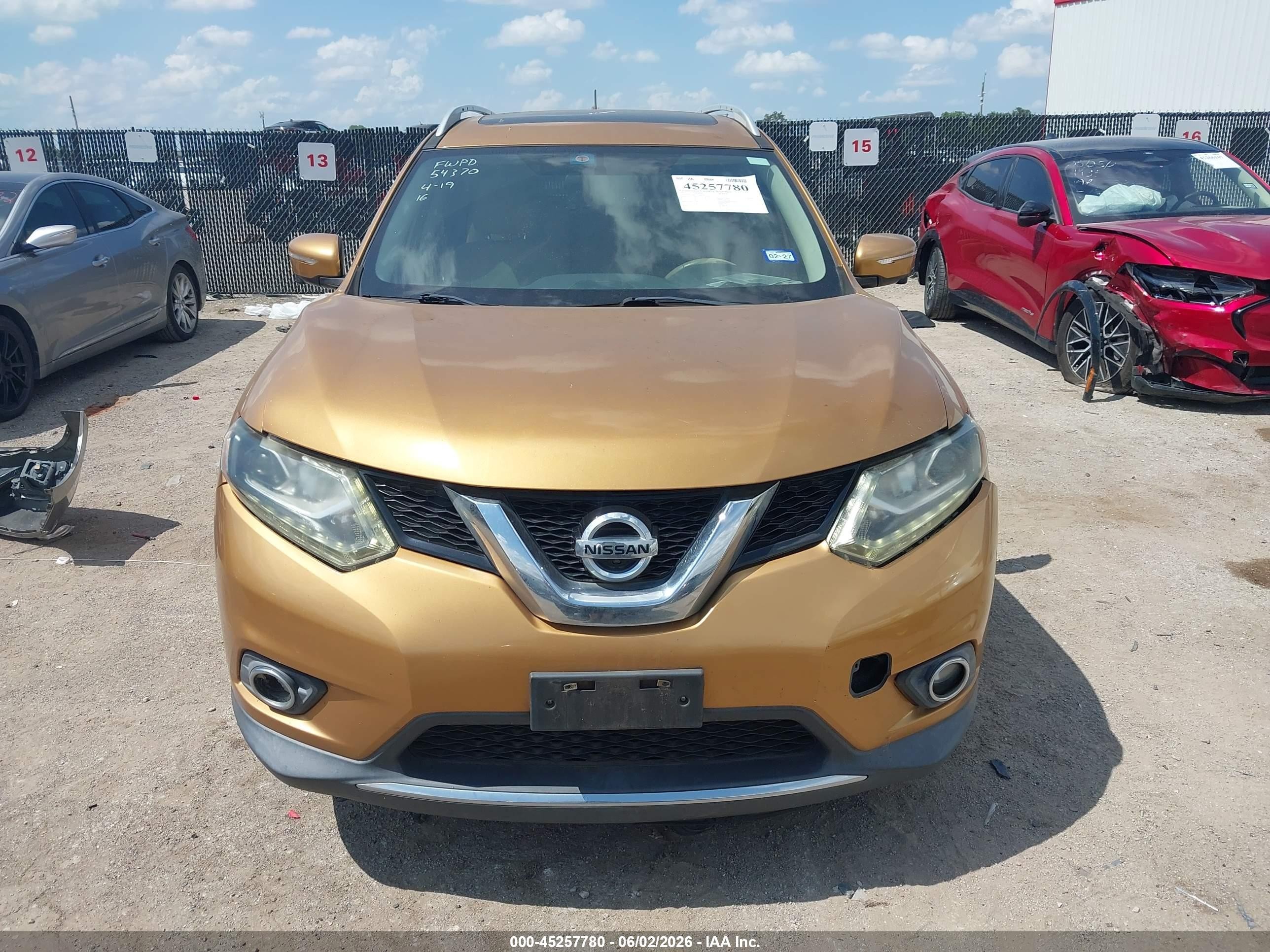 2015 Nissan Rogue Sl Gold vin: 5N1AT2MT7FC760506