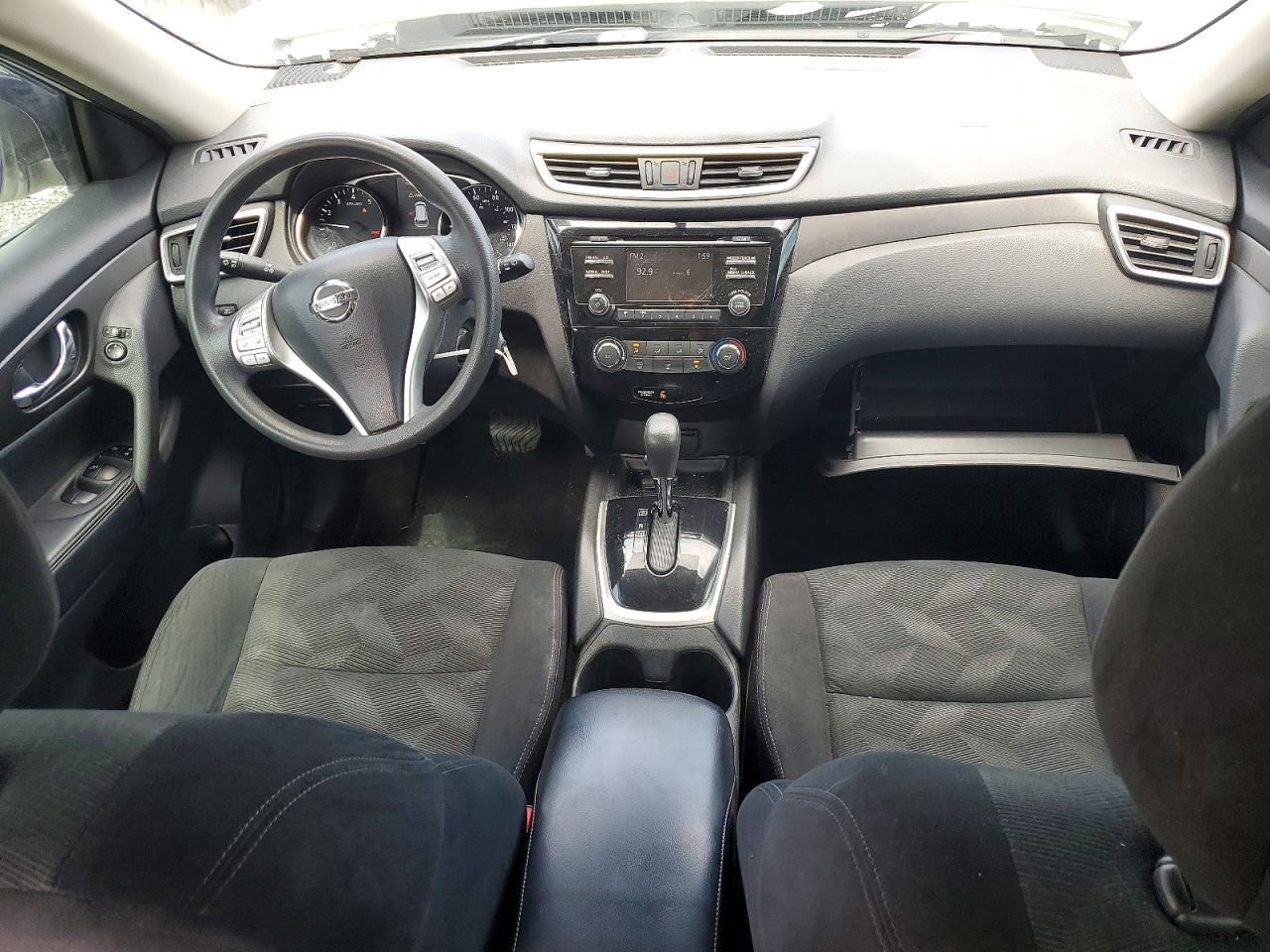 2015 Nissan Rogue S White vin: 5N1AT2MT7FC769996