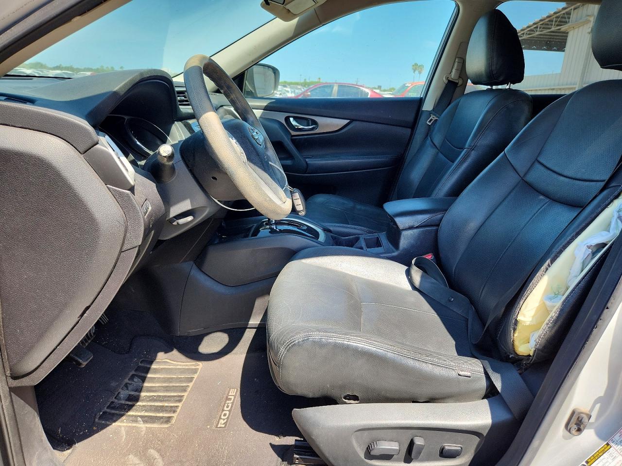 2015 Nissan Rogue Sv Silver vin: 5N1AT2MT7FC799127