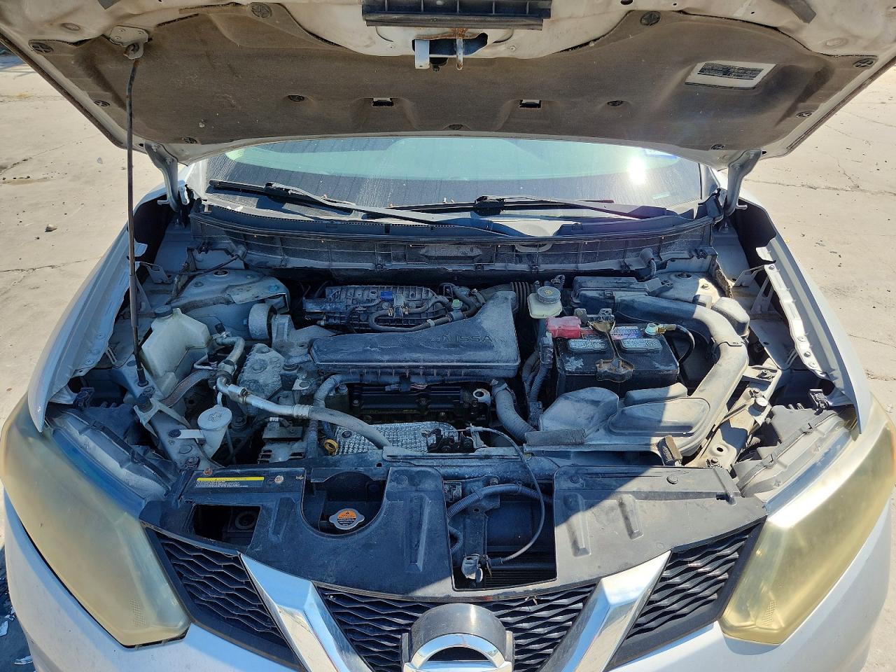 2015 Nissan Rogue Sv Silver vin: 5N1AT2MT7FC799127