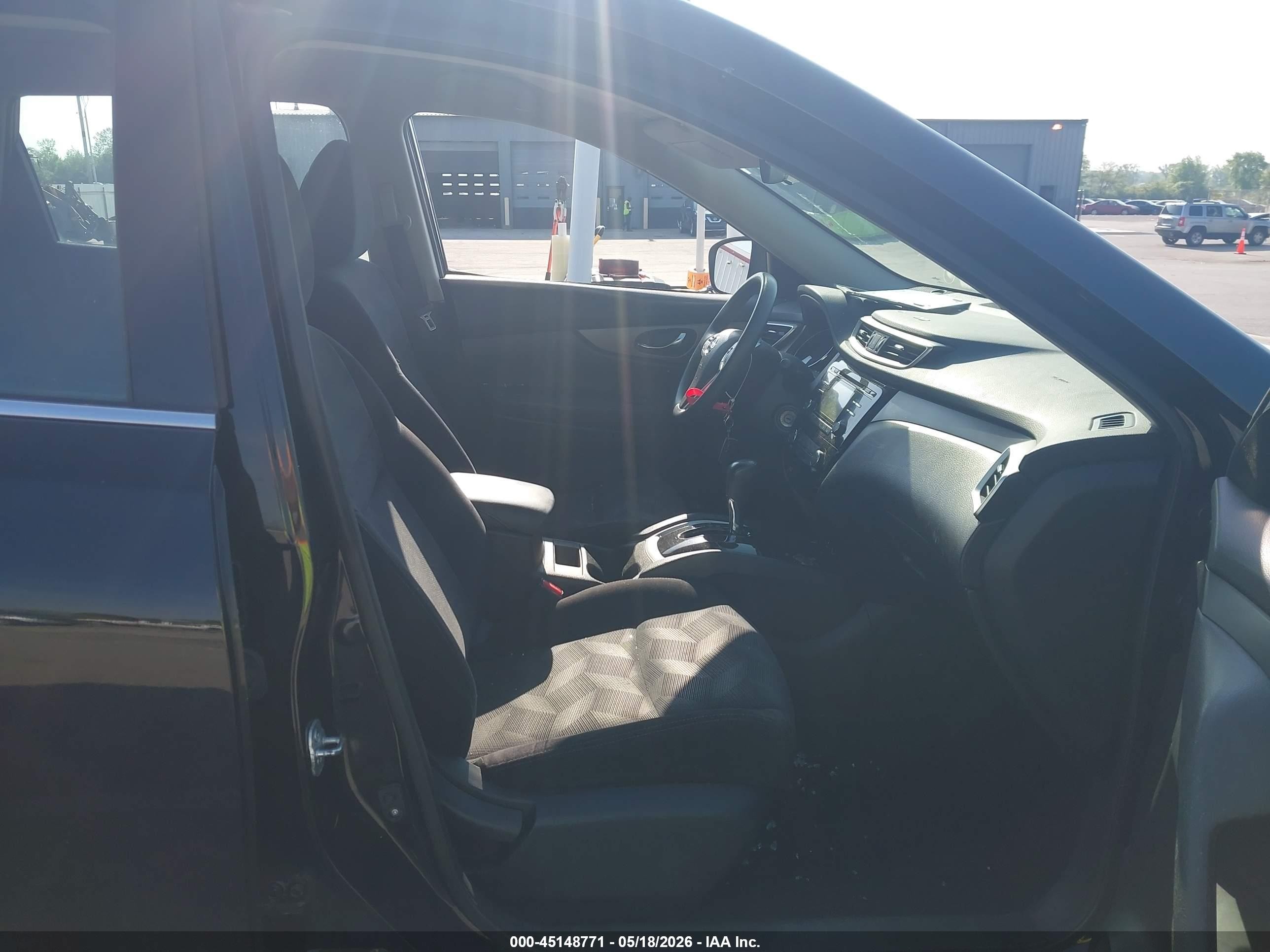 2015 Nissan Rogue S/sl/sv Black vin: 5N1AT2MT7FC809302