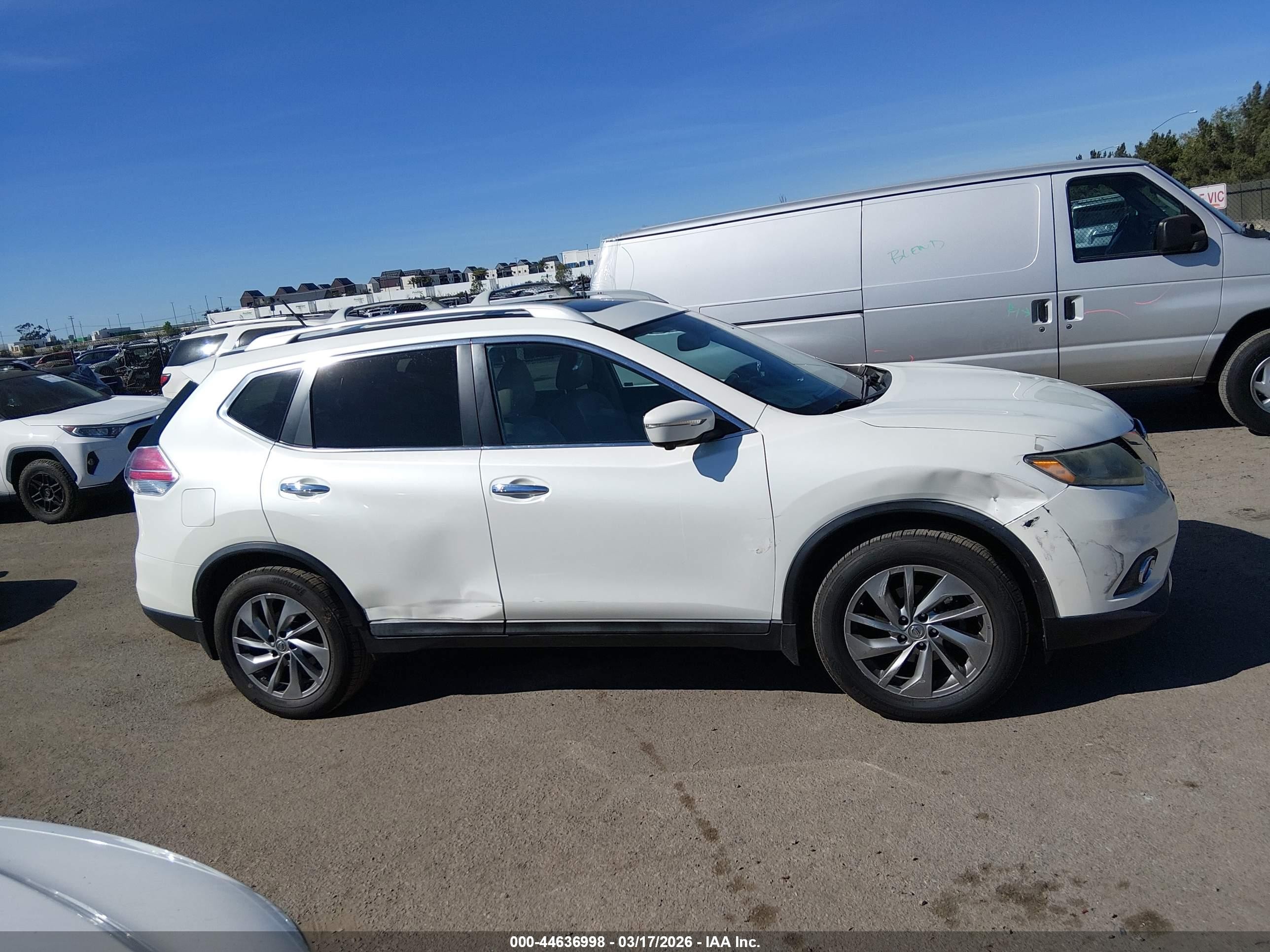 2015 Nissan Rogue Sl White vin: 5N1AT2MT7FC815603