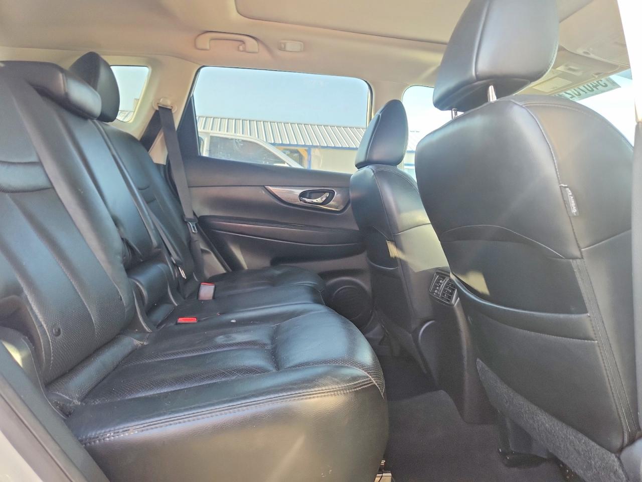 2015 Nissan Rogue Sl Белый vin: 5N1AT2MT7FC853073