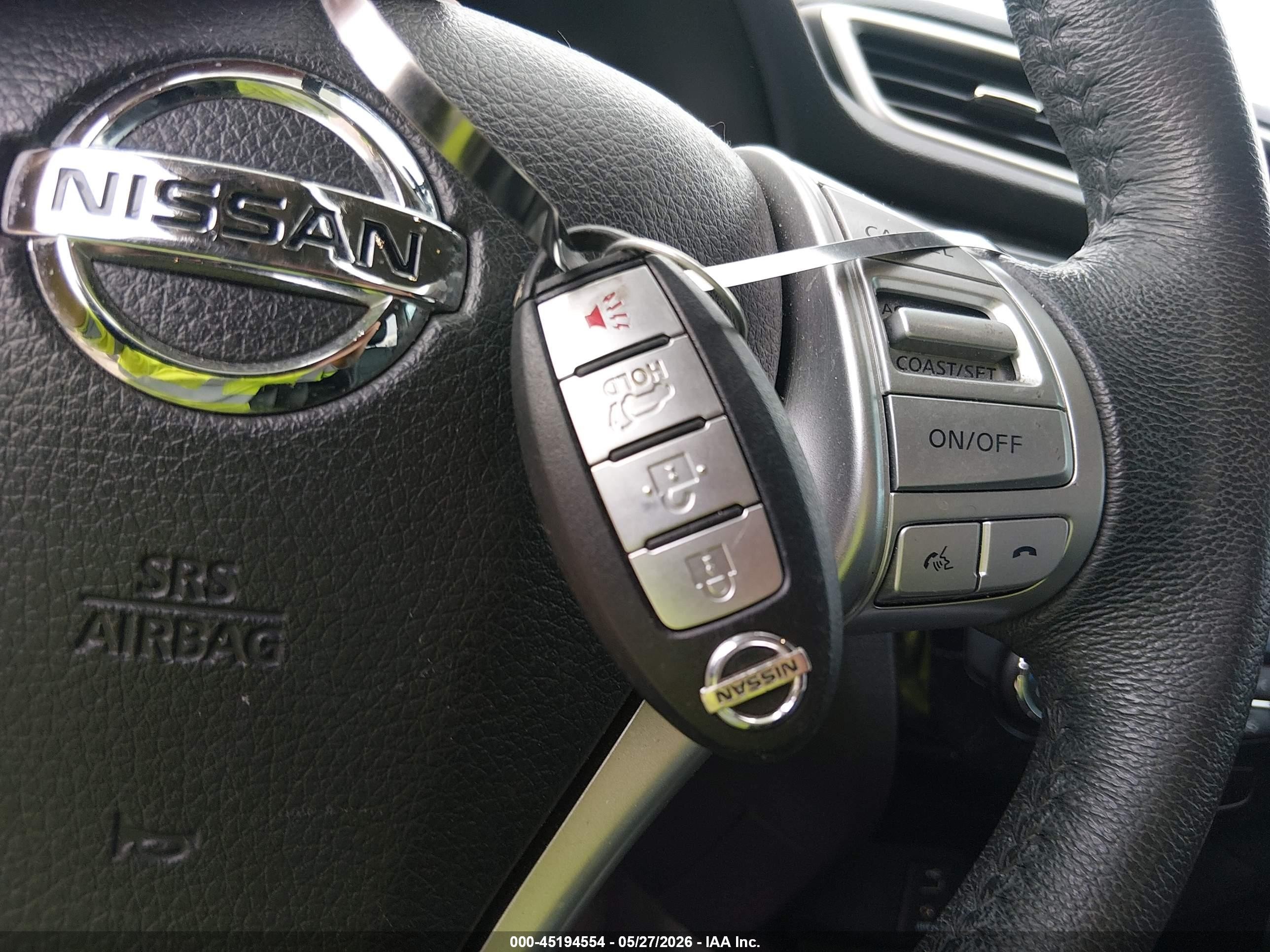 2015 Nissan Rogue Sl Silver vin: 5N1AT2MT7FC855468