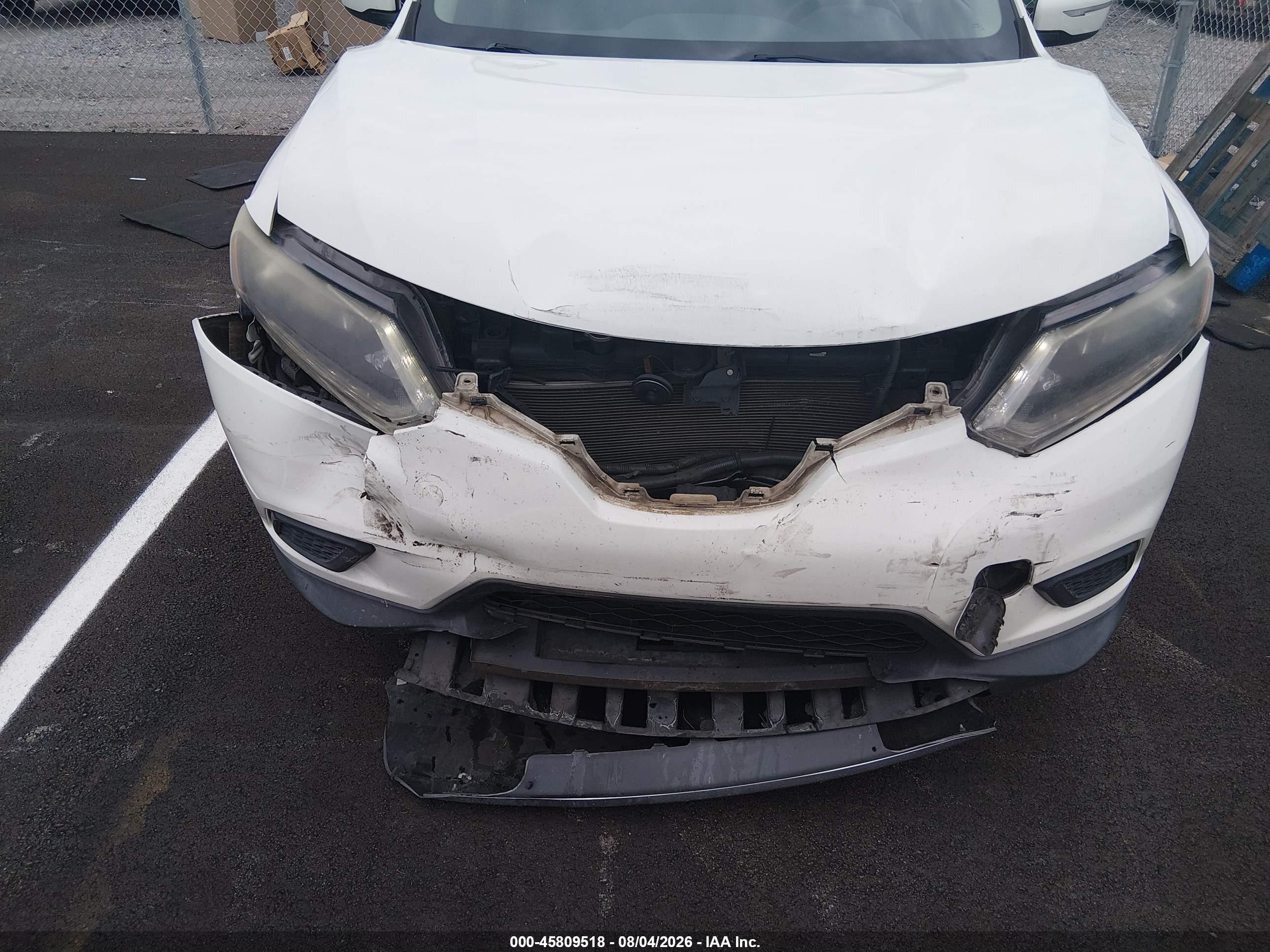 2015 Nissan Rogue S White vin: 5N1AT2MT7FC859049