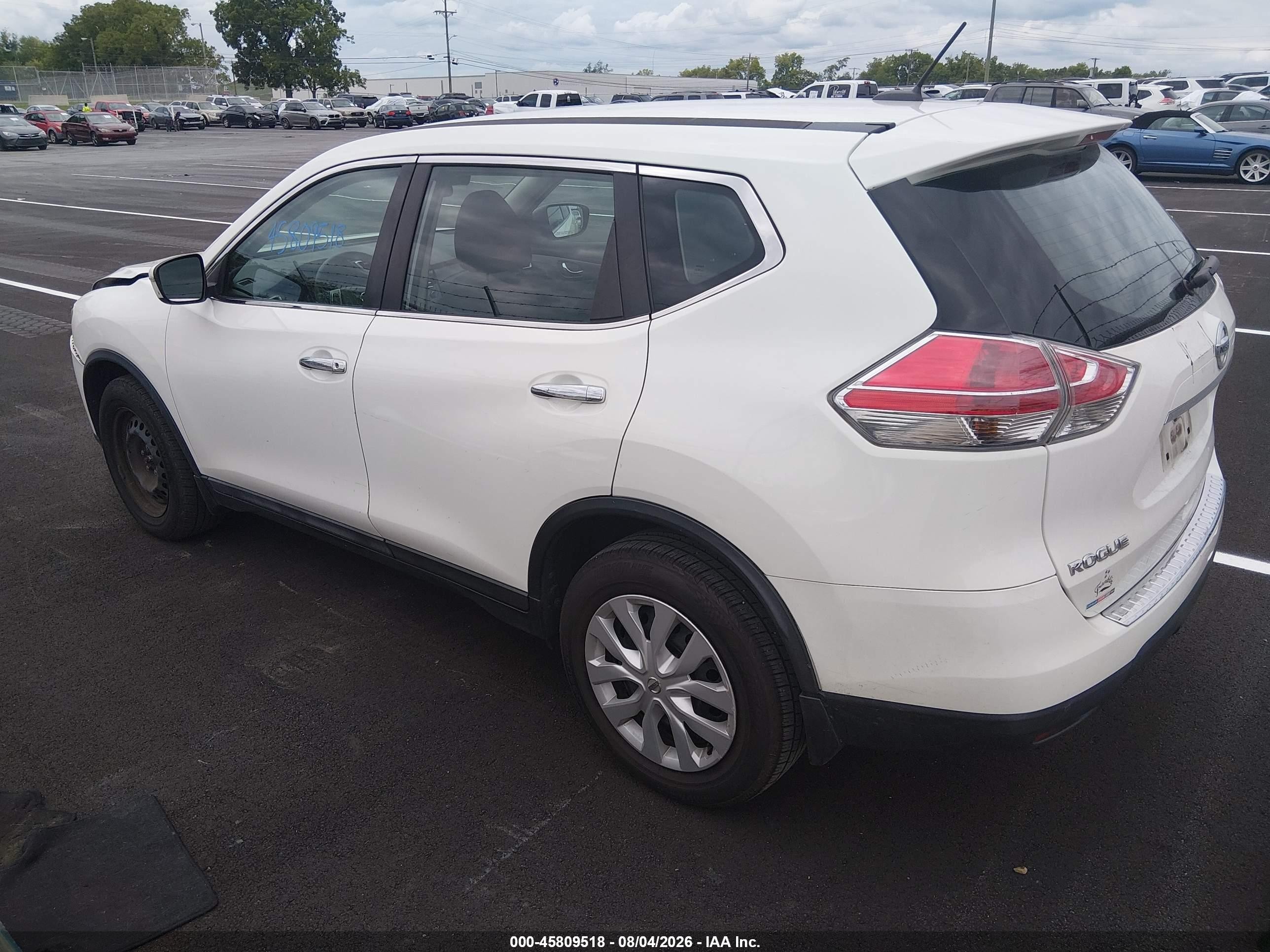 2015 Nissan Rogue S White vin: 5N1AT2MT7FC859049