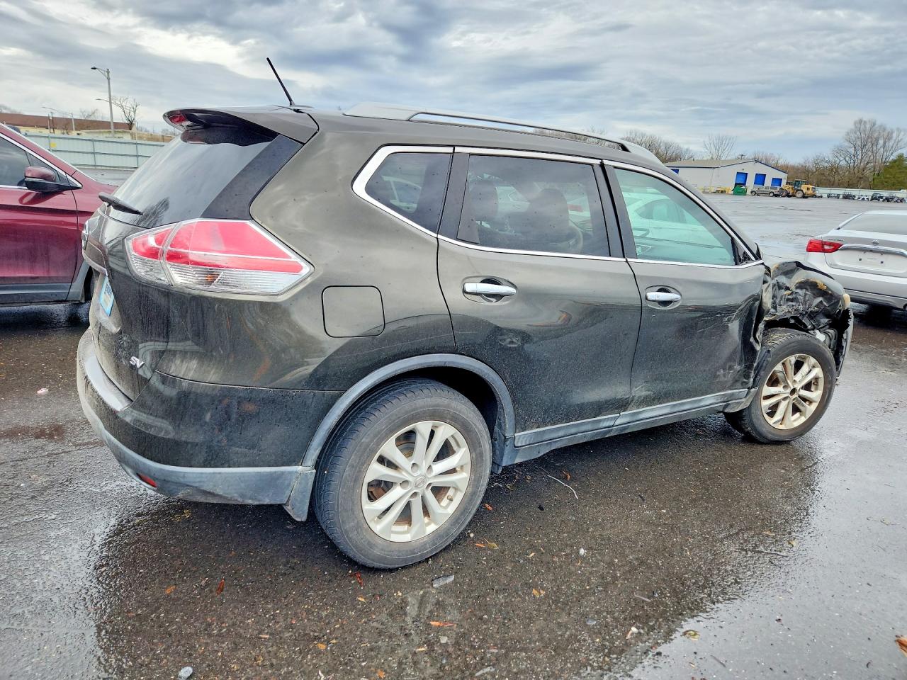 2015 Nissan Rogue Sv Green vin: 5N1AT2MT7FC883349
