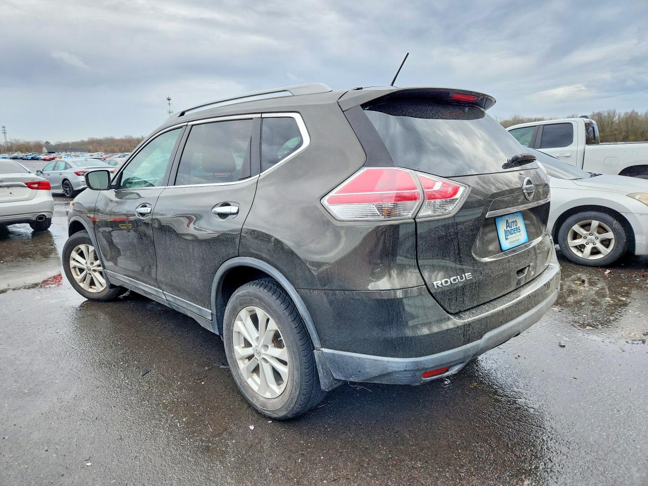 2015 Nissan Rogue Sv Green vin: 5N1AT2MT7FC883349