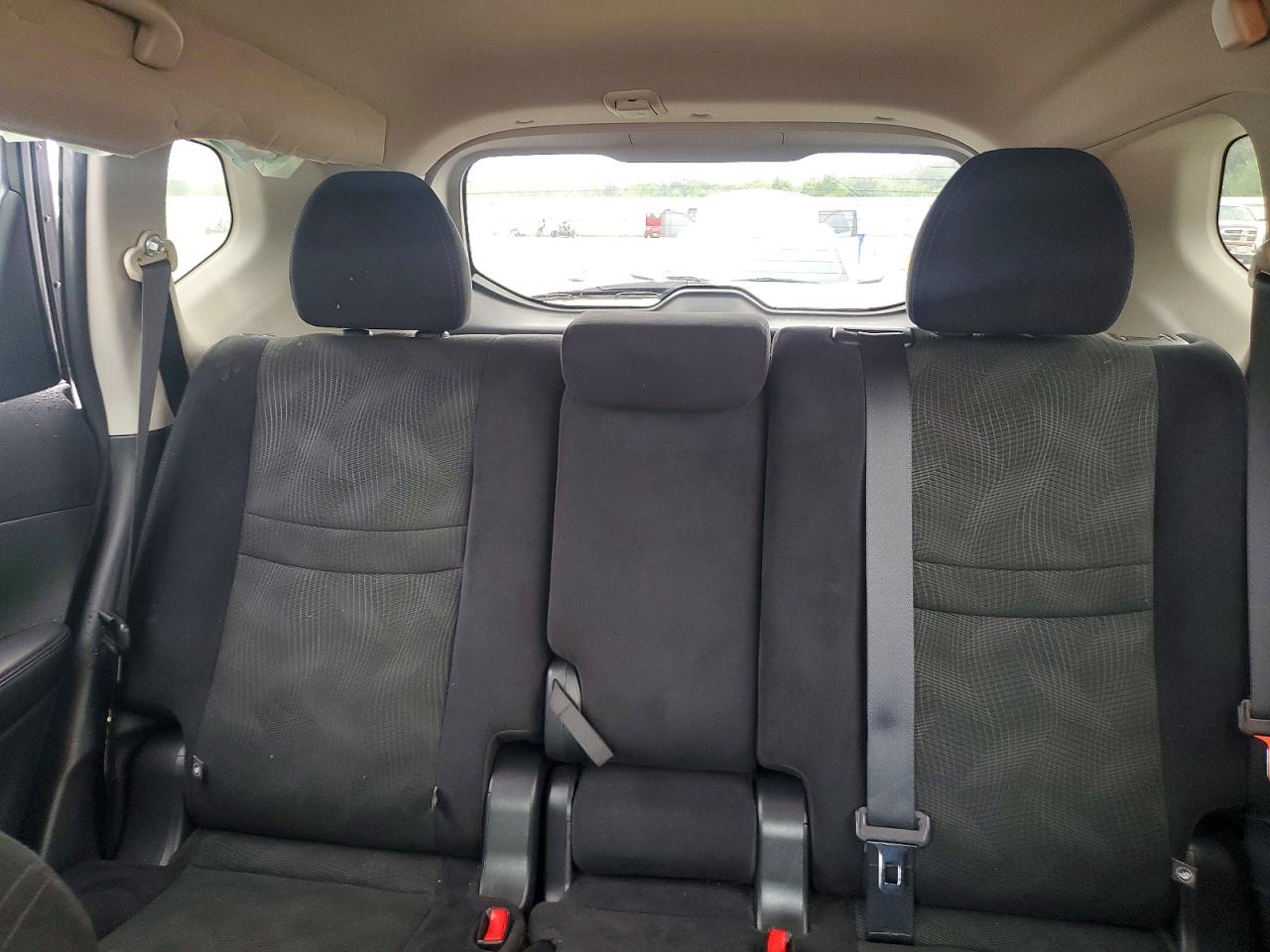 2015 Nissan Rogue S Green vin: 5N1AT2MT7FC900750