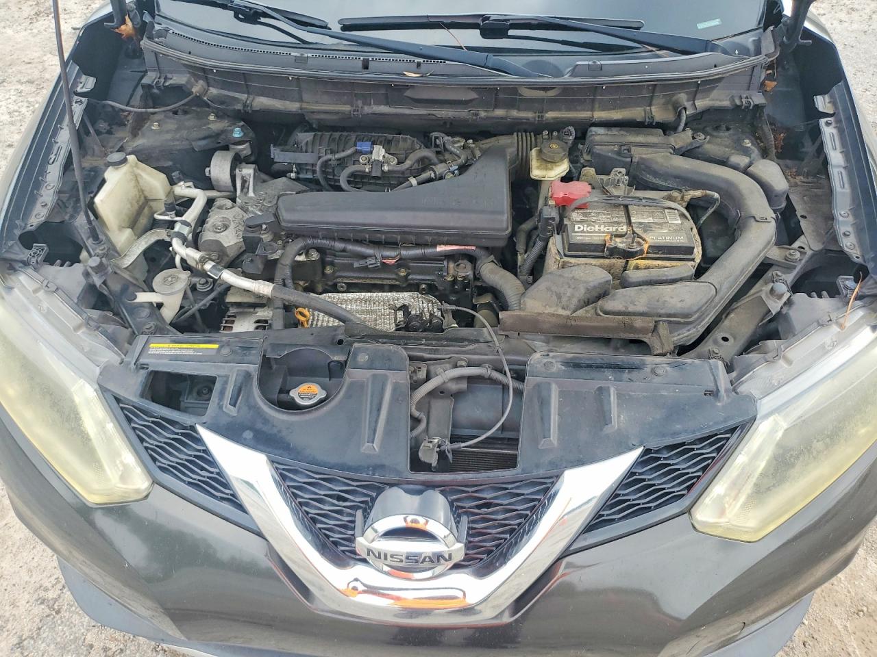 2015 Nissan Rogue S Green vin: 5N1AT2MT7FC900750