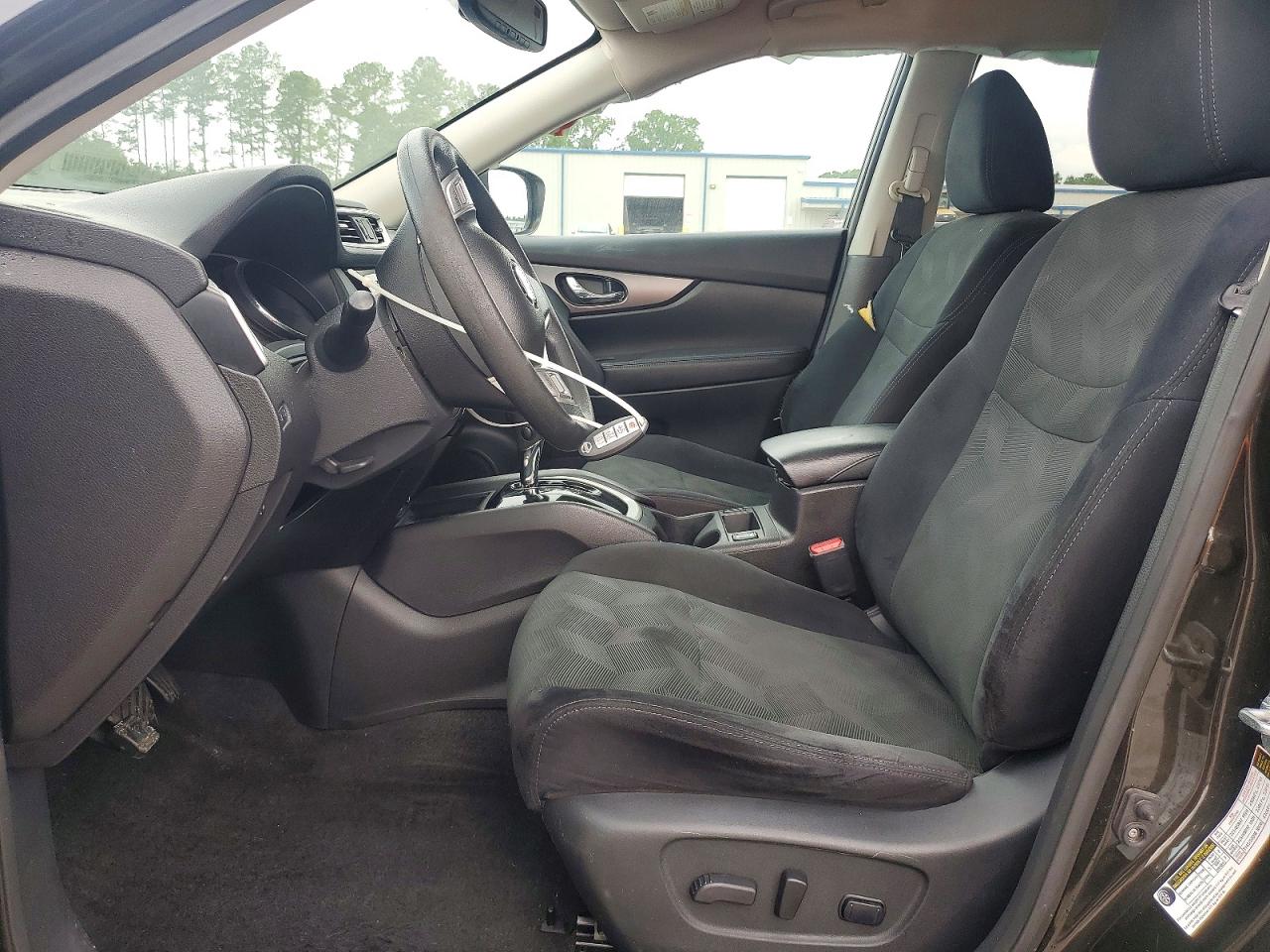 2015 Nissan Rogue S Green vin: 5N1AT2MT7FC900750