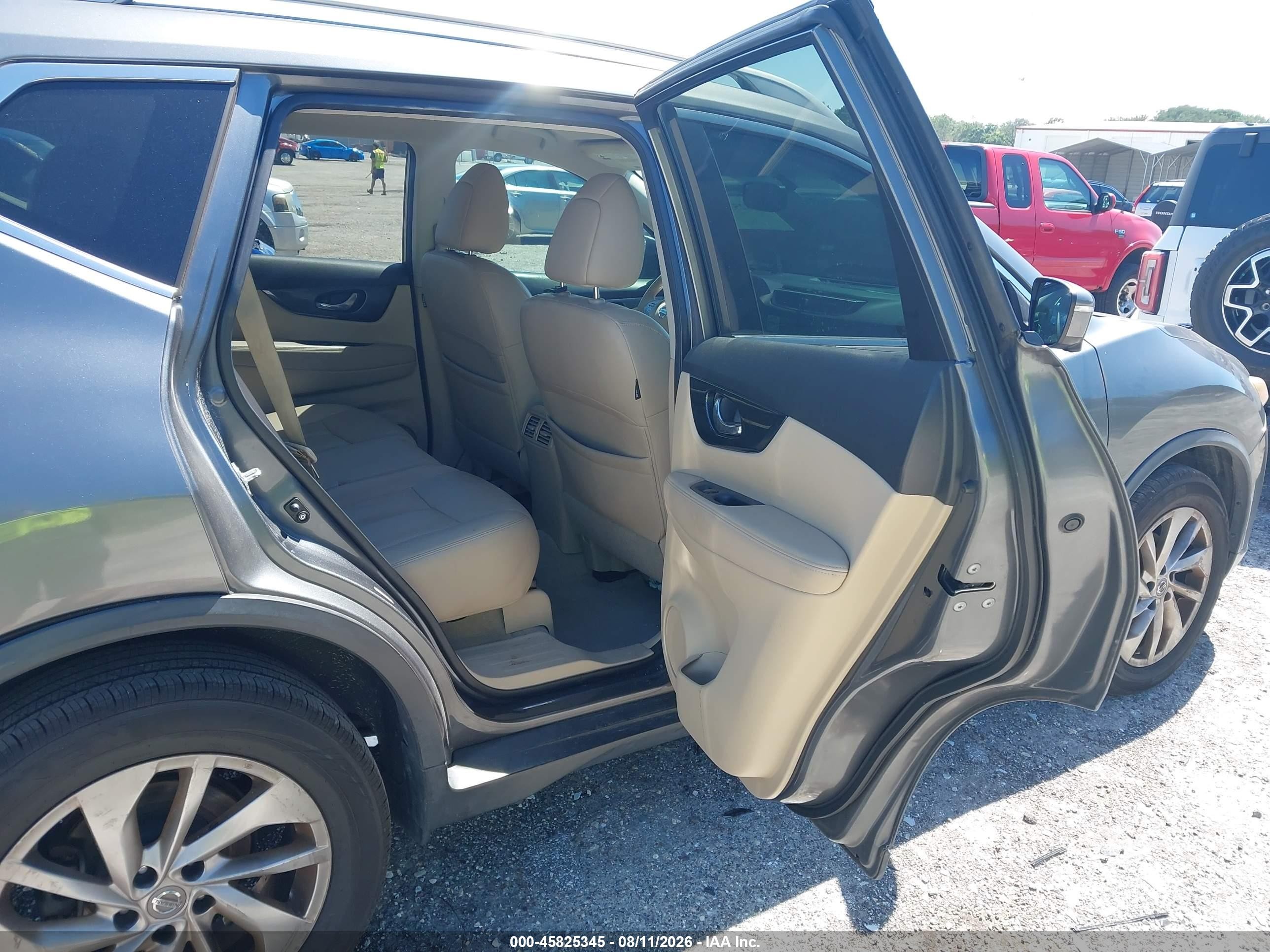 2015 Nissan Rogue Sl Серый vin: 5N1AT2MT7FC925082