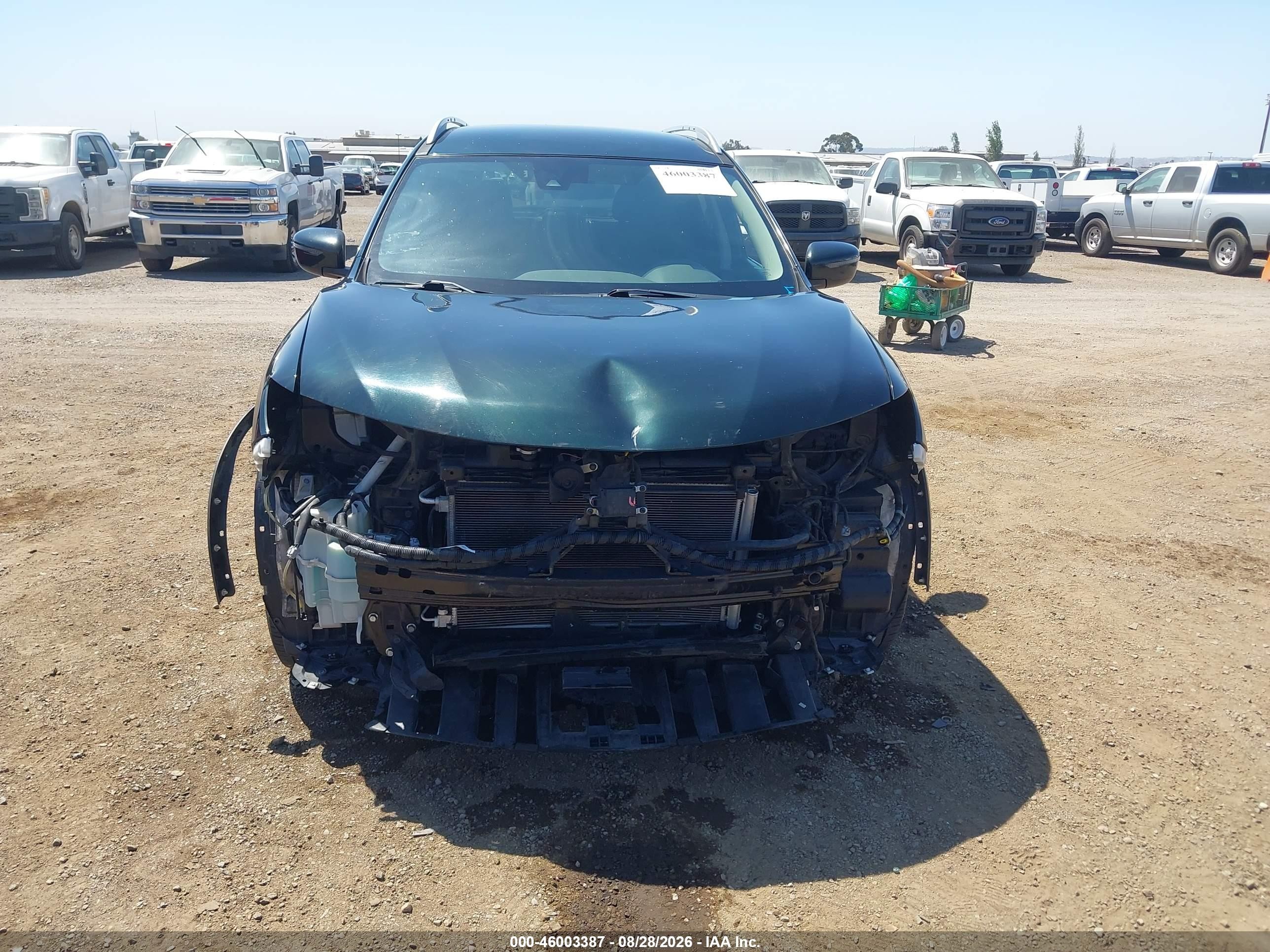 2019 Nissan Rogue Sv Green vin: 5N1AT2MT7KC746714