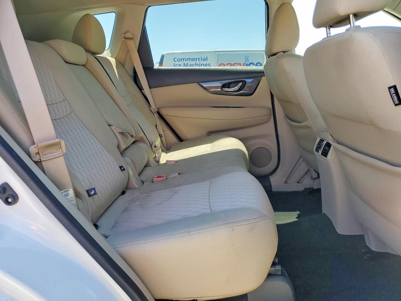 2019 Nissan Rogue Sv White vin: 5N1AT2MT7KC785951