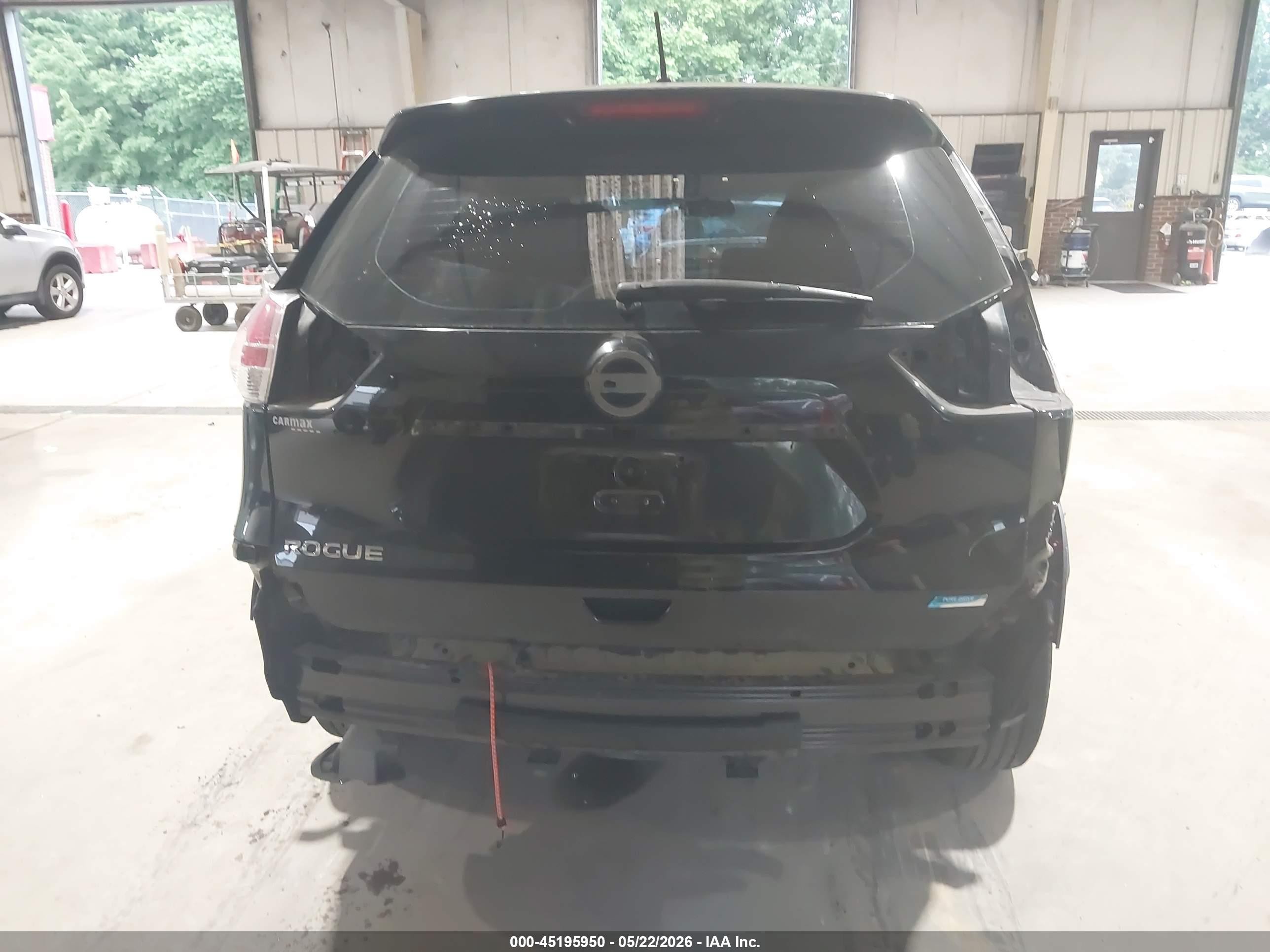 2014 Nissan Rogue S Black vin: 5N1AT2MT8EC808383