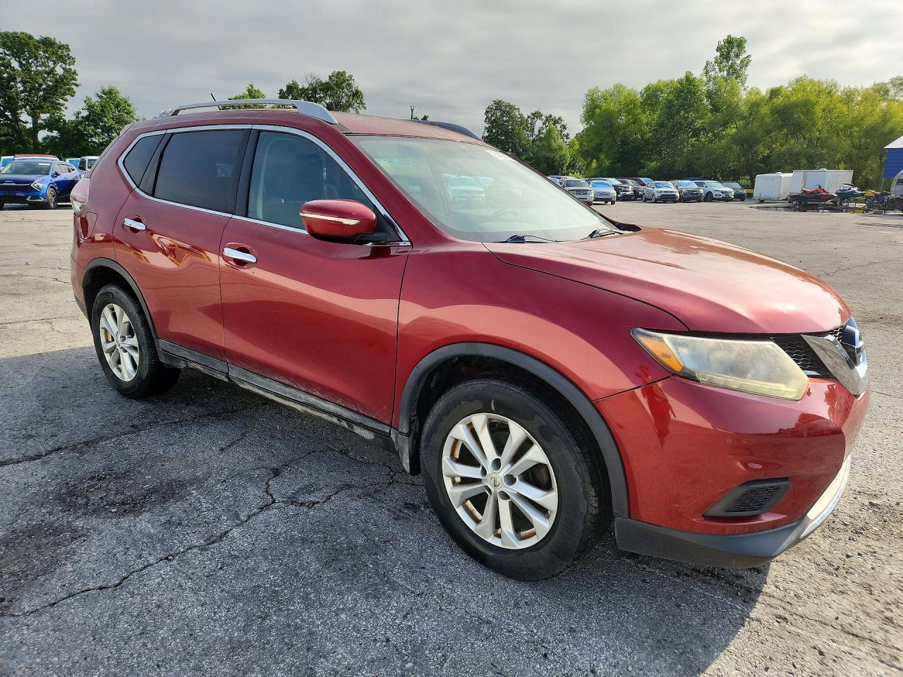 2014 Nissan Rogue Sv Красный vin: 5N1AT2MT8EC814569