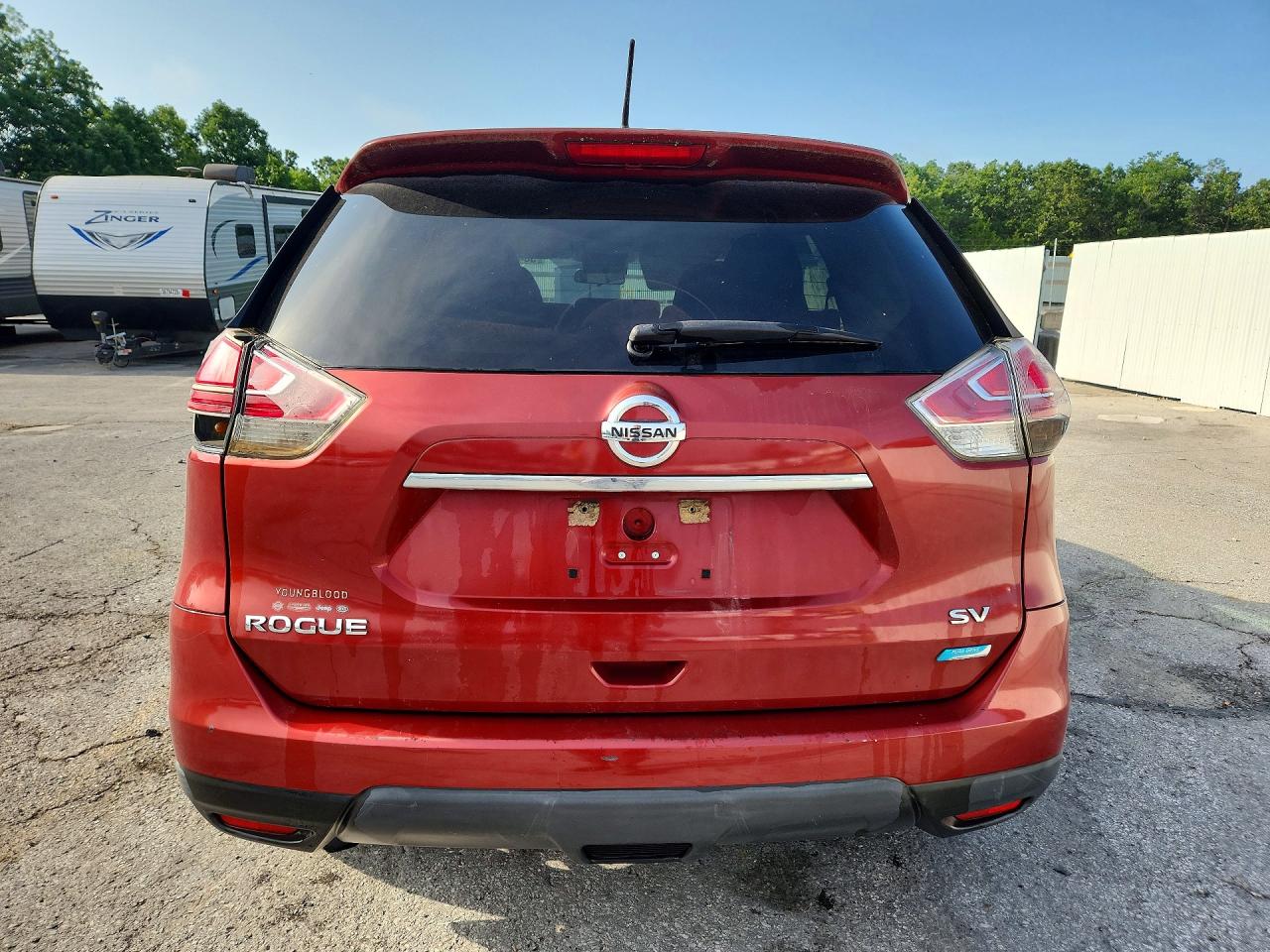 2014 Nissan Rogue Sv Красный vin: 5N1AT2MT8EC814569