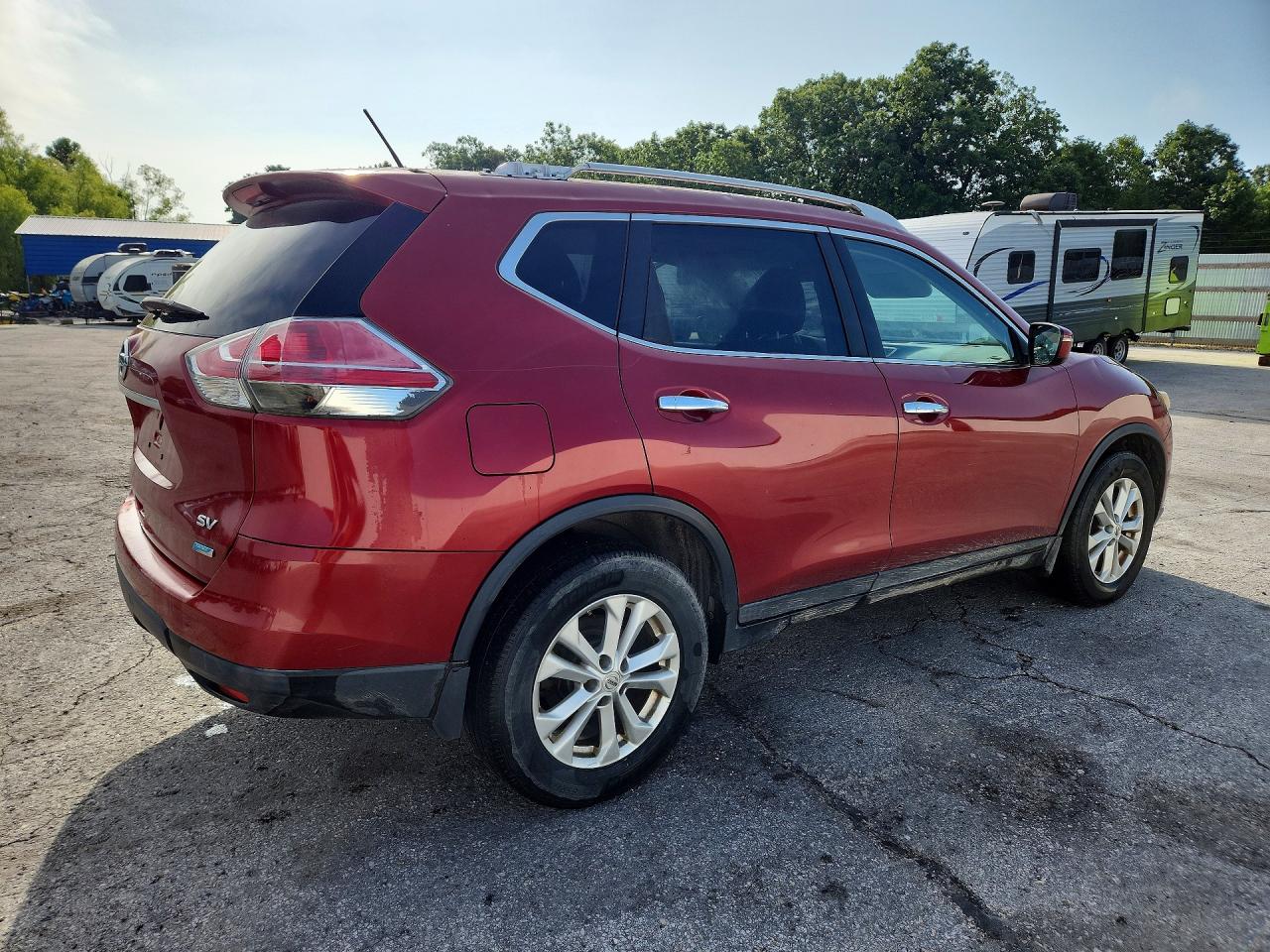 2014 Nissan Rogue Sv Красный vin: 5N1AT2MT8EC814569