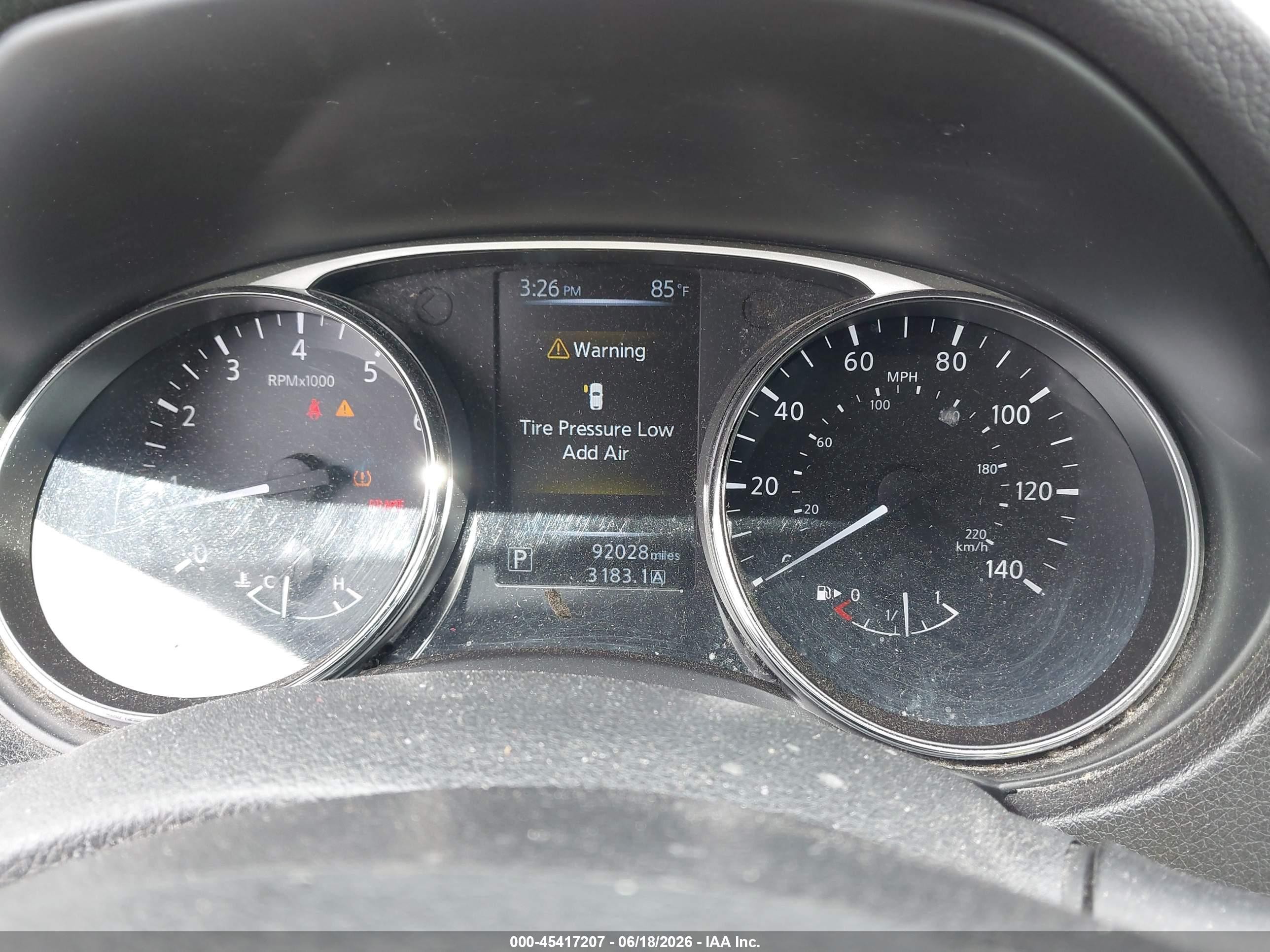 2014 Nissan Rogue S Red vin: 5N1AT2MT8EC862072