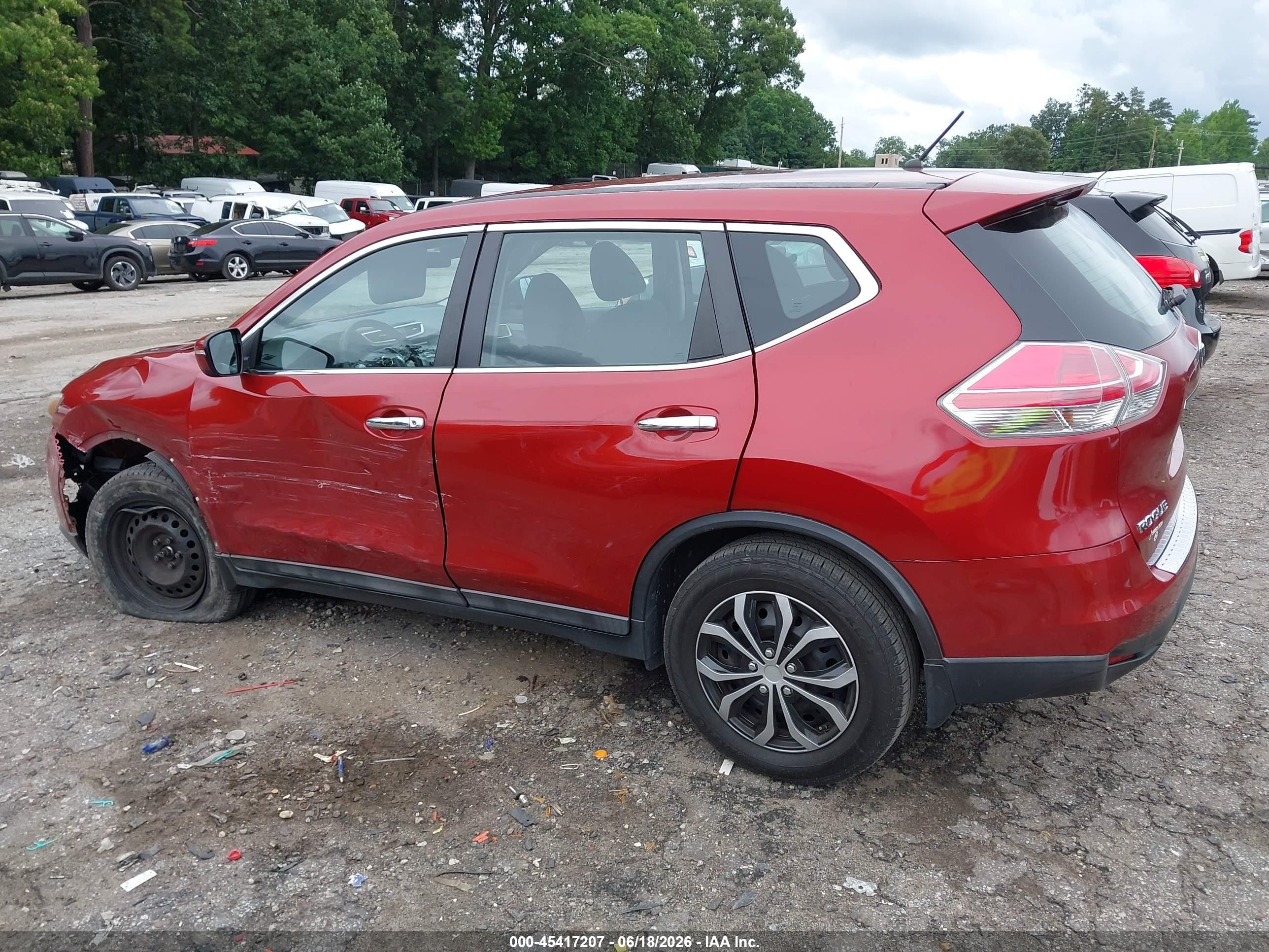 2014 Nissan Rogue S Red vin: 5N1AT2MT8EC862072