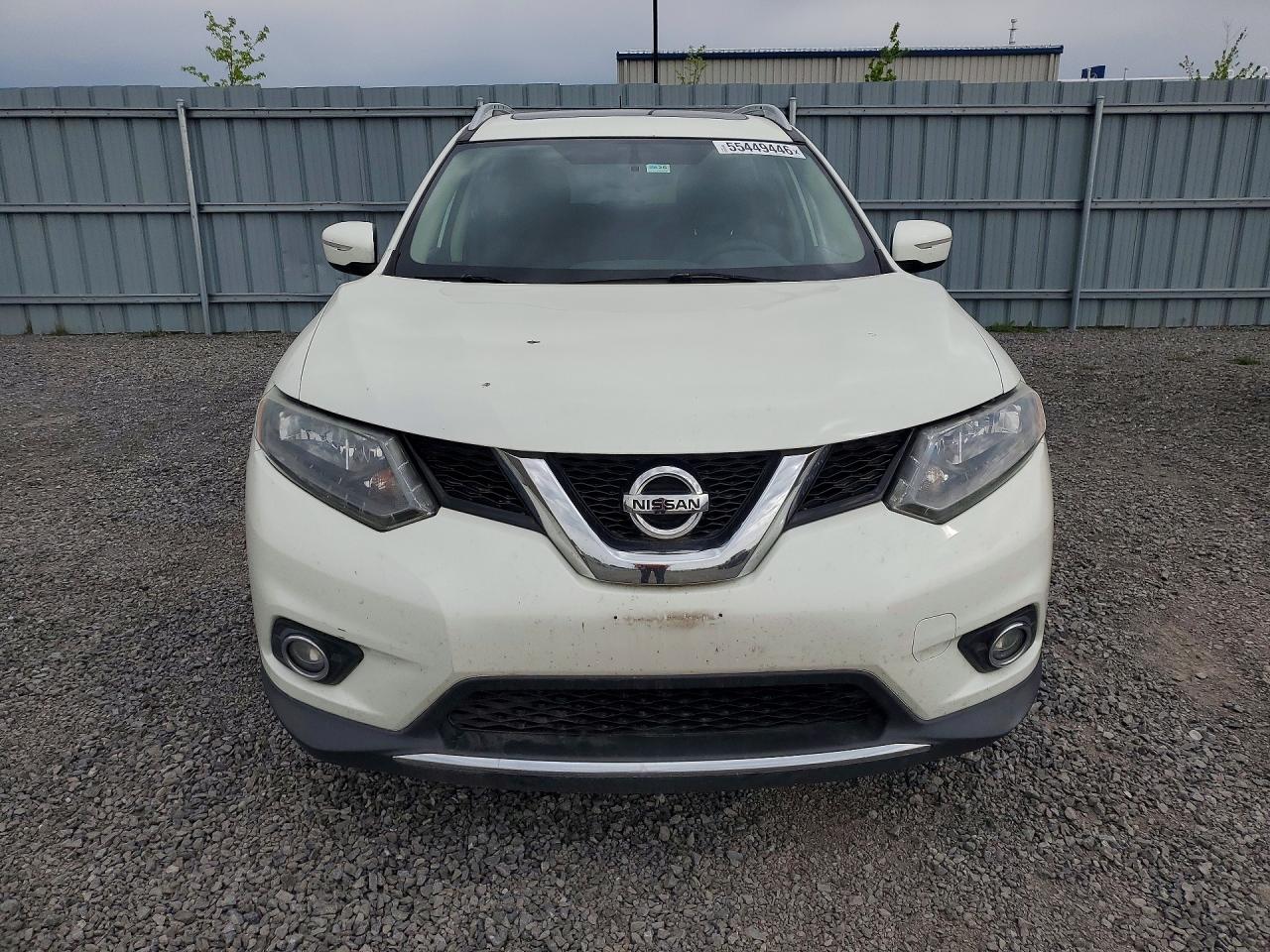 2015 Nissan Rogue S Белый vin: 5N1AT2MT8FC754486