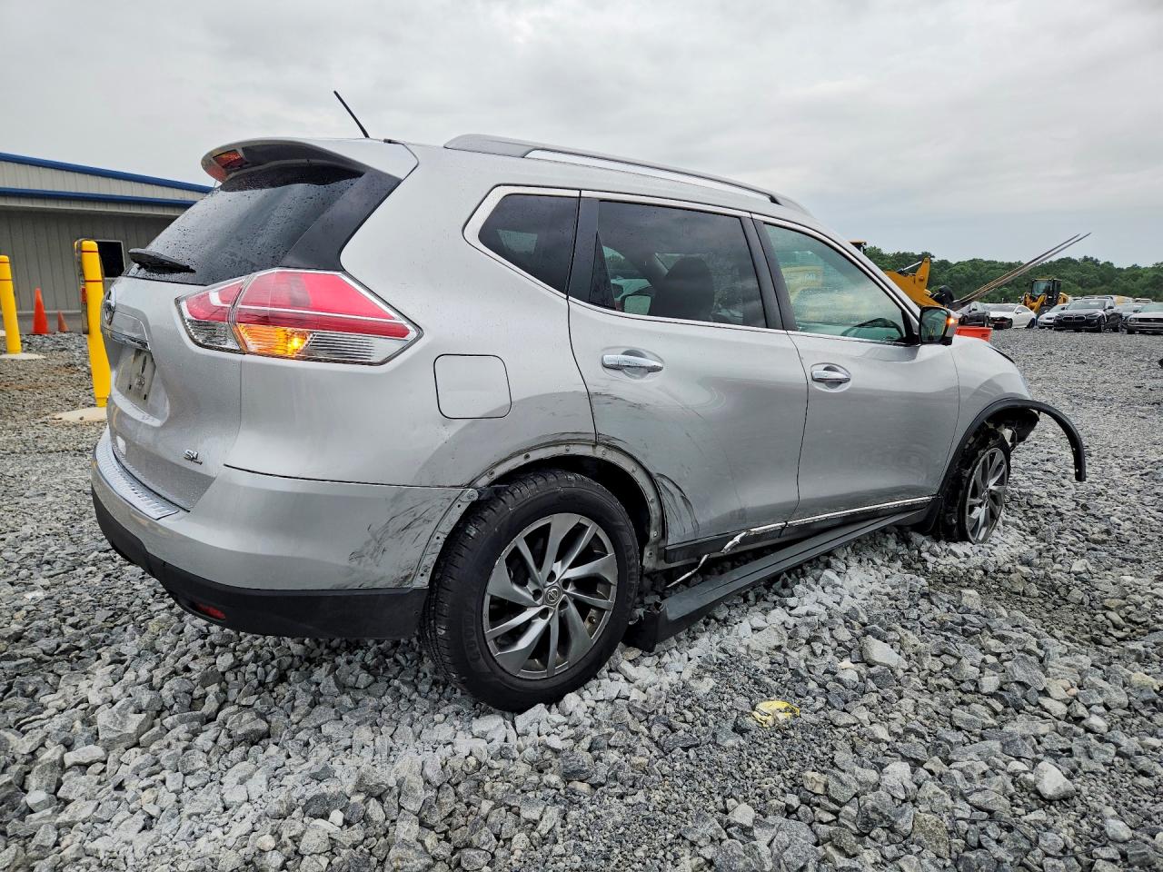 2015 Nissan Rogue Sl Silver vin: 5N1AT2MT8FC895557
