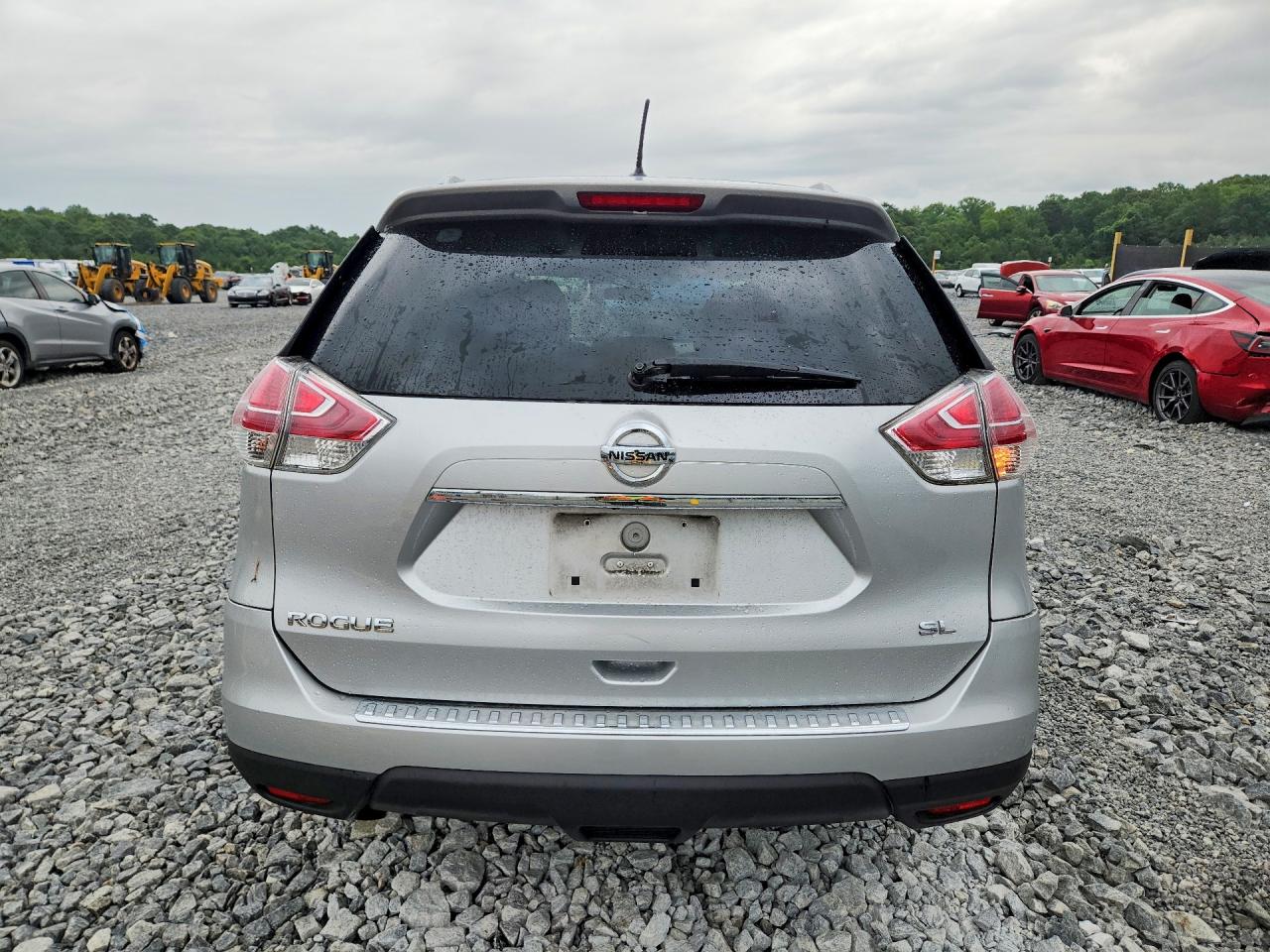2015 Nissan Rogue Sl Silver vin: 5N1AT2MT8FC895557