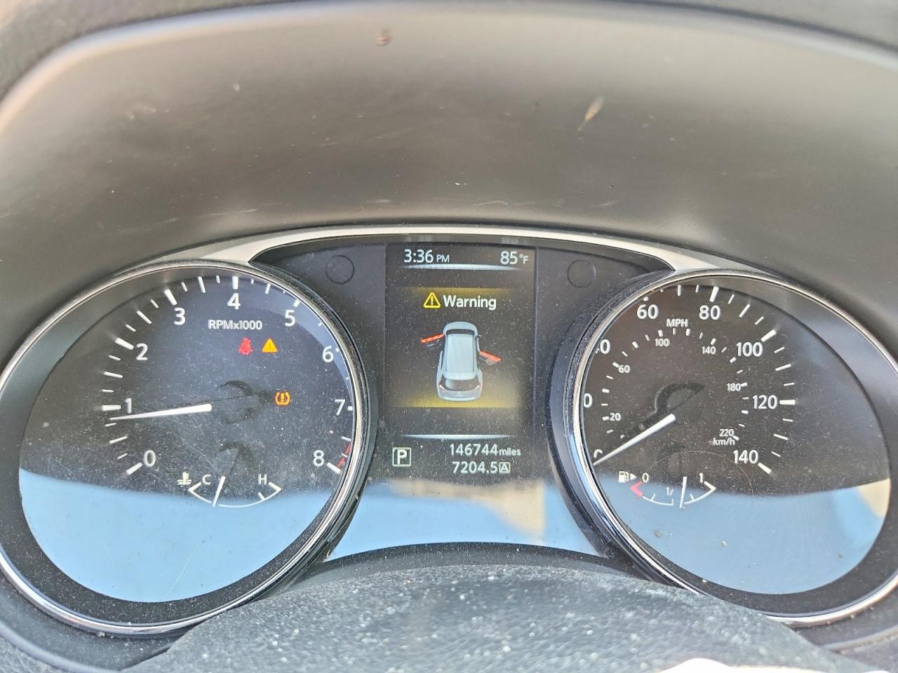 2015 Nissan Rogue Sv White vin: 5N1AT2MT8FC913376