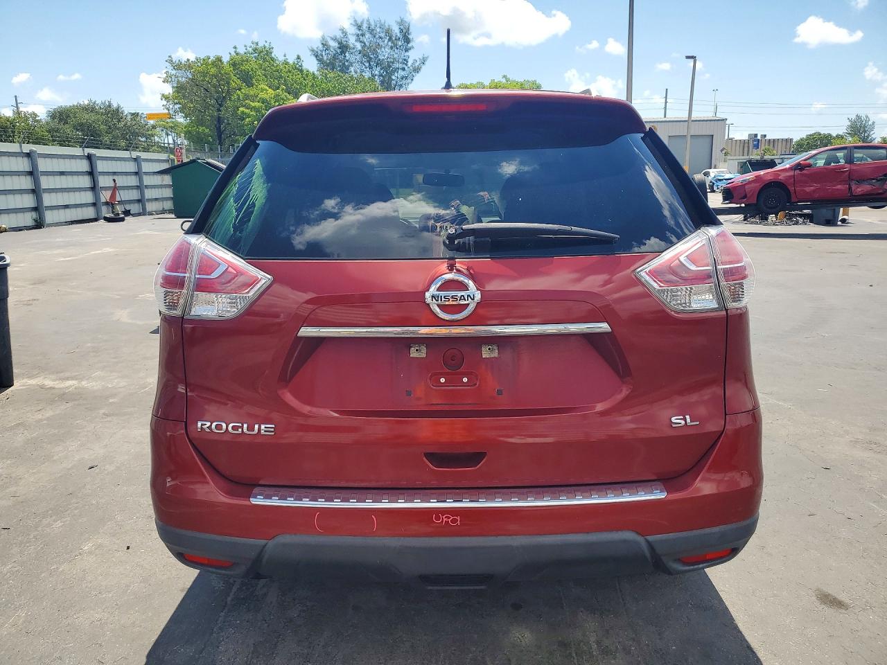 2015 Nissan Rogue Sl Burgundy vin: 5N1AT2MT8FC917010
