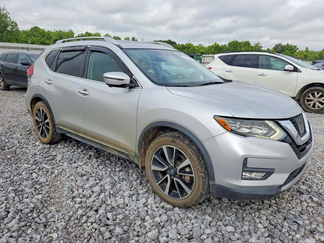 2017 Nissan Rogue Sl Серебряный vin: 5N1AT2MT8HC761974